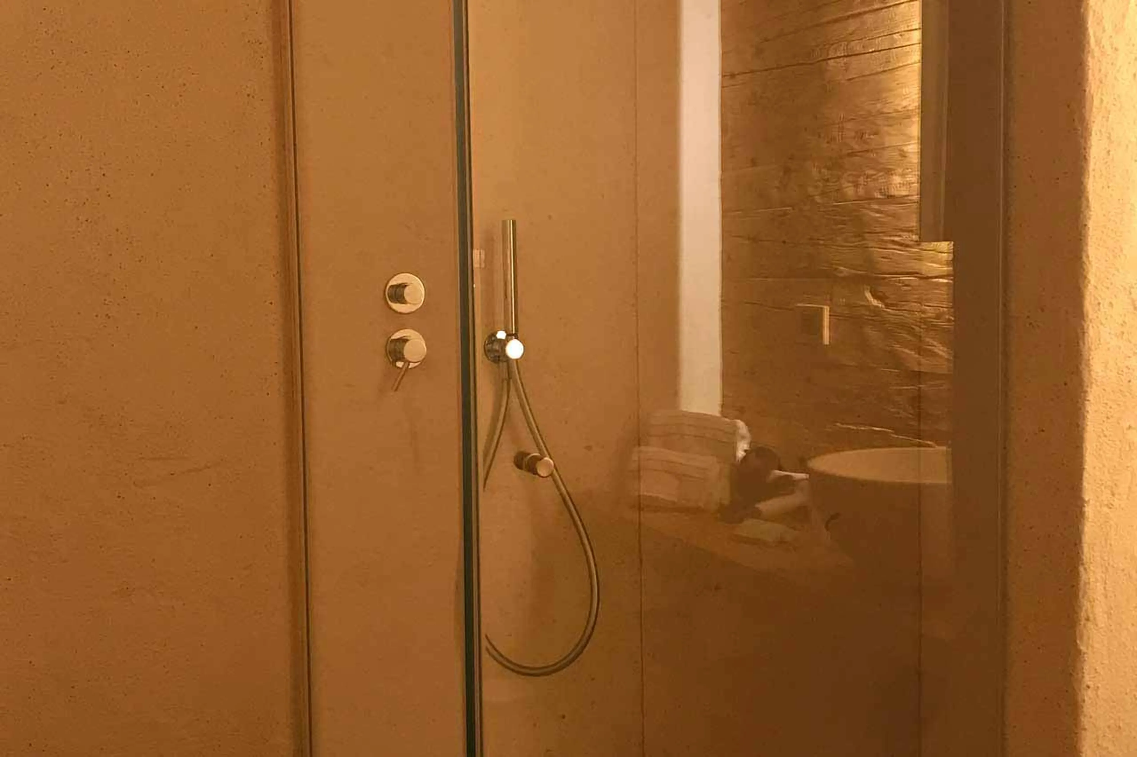 Shower room two at Cesa del Louf in Arabba