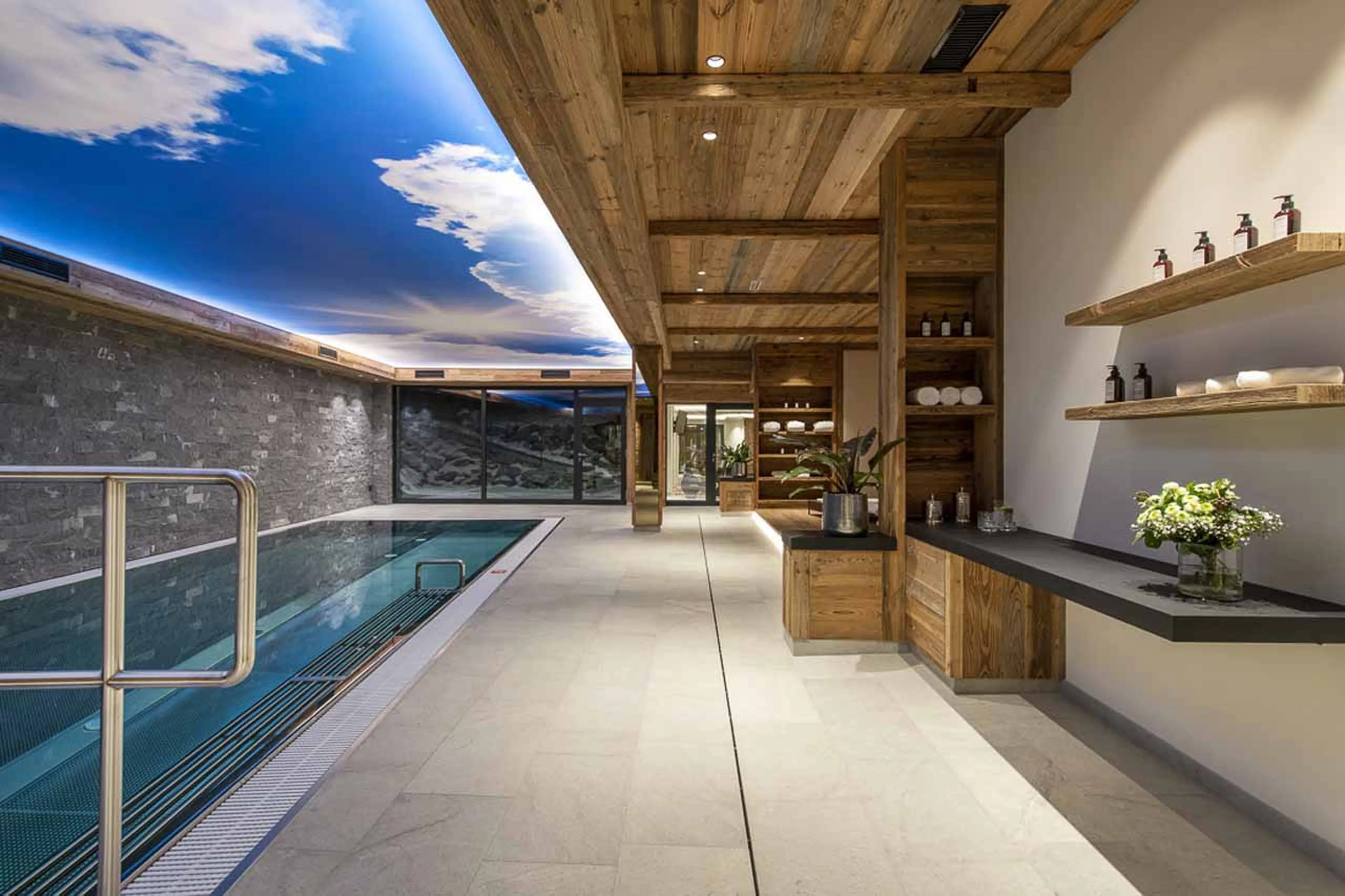 Shared spa and pool at Chalech 4 in Lech
