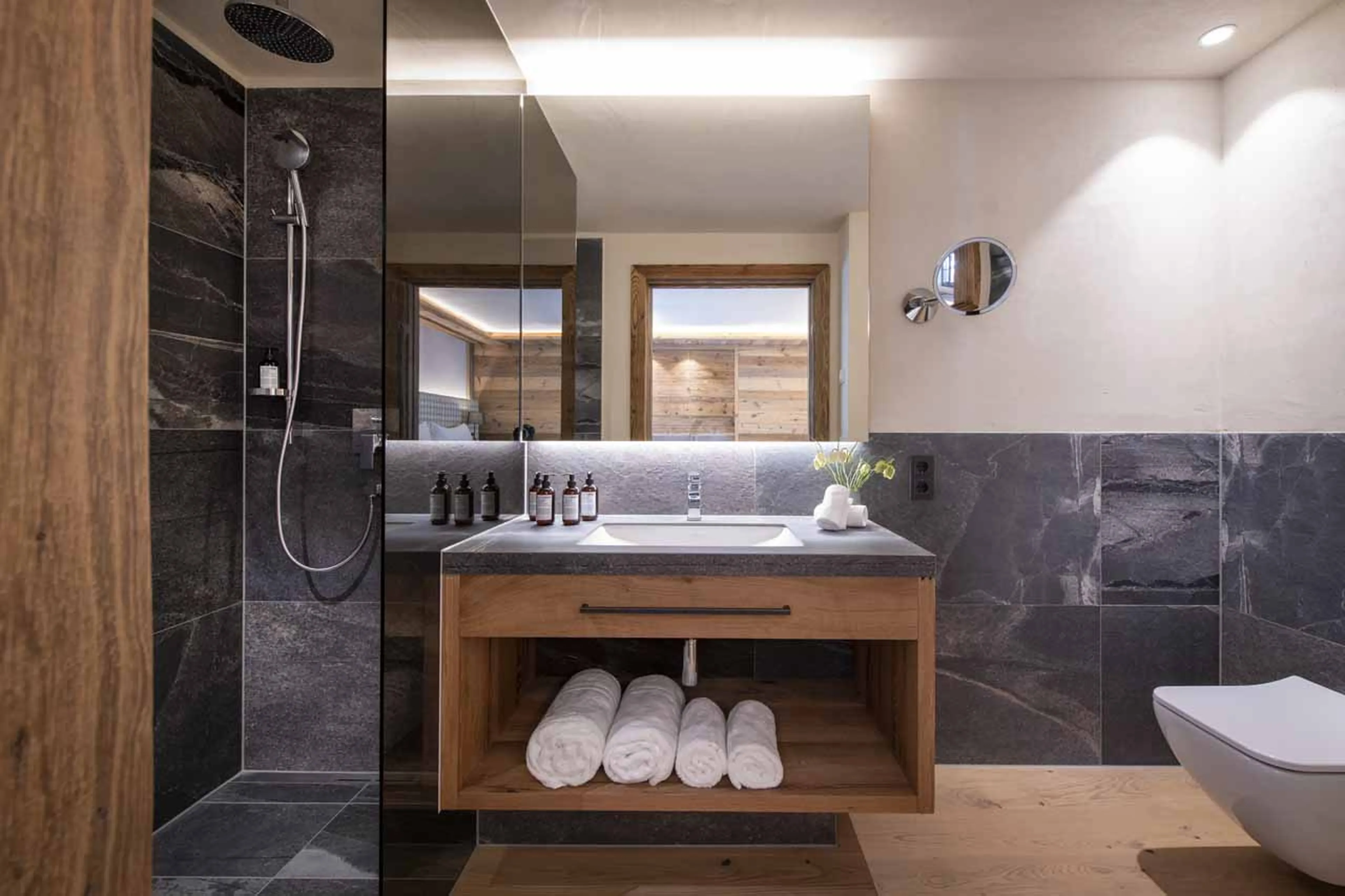 Shower room at Chalech L in Lech