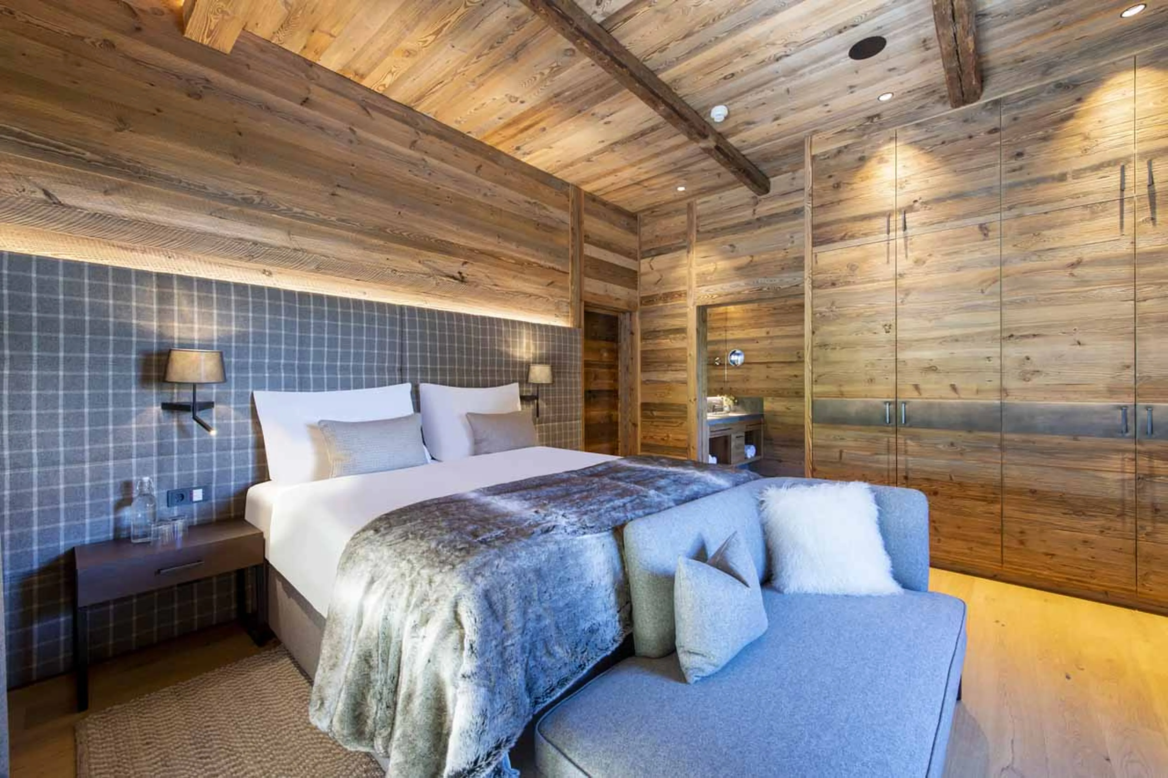 Bedroom four at Chalech L in Lech