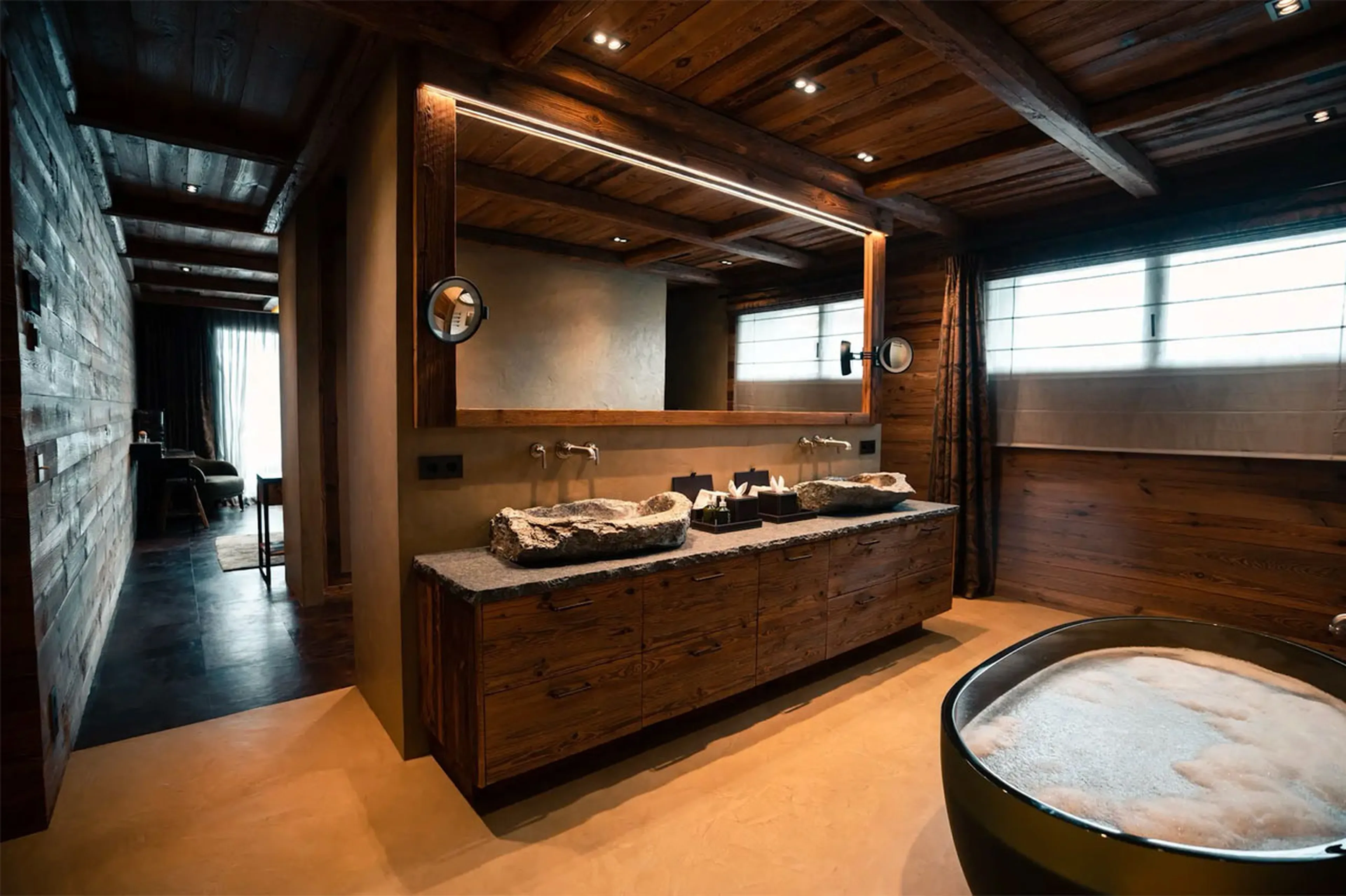 Modern free-standing bath in master bathroom of Chalet 1551 in Lech