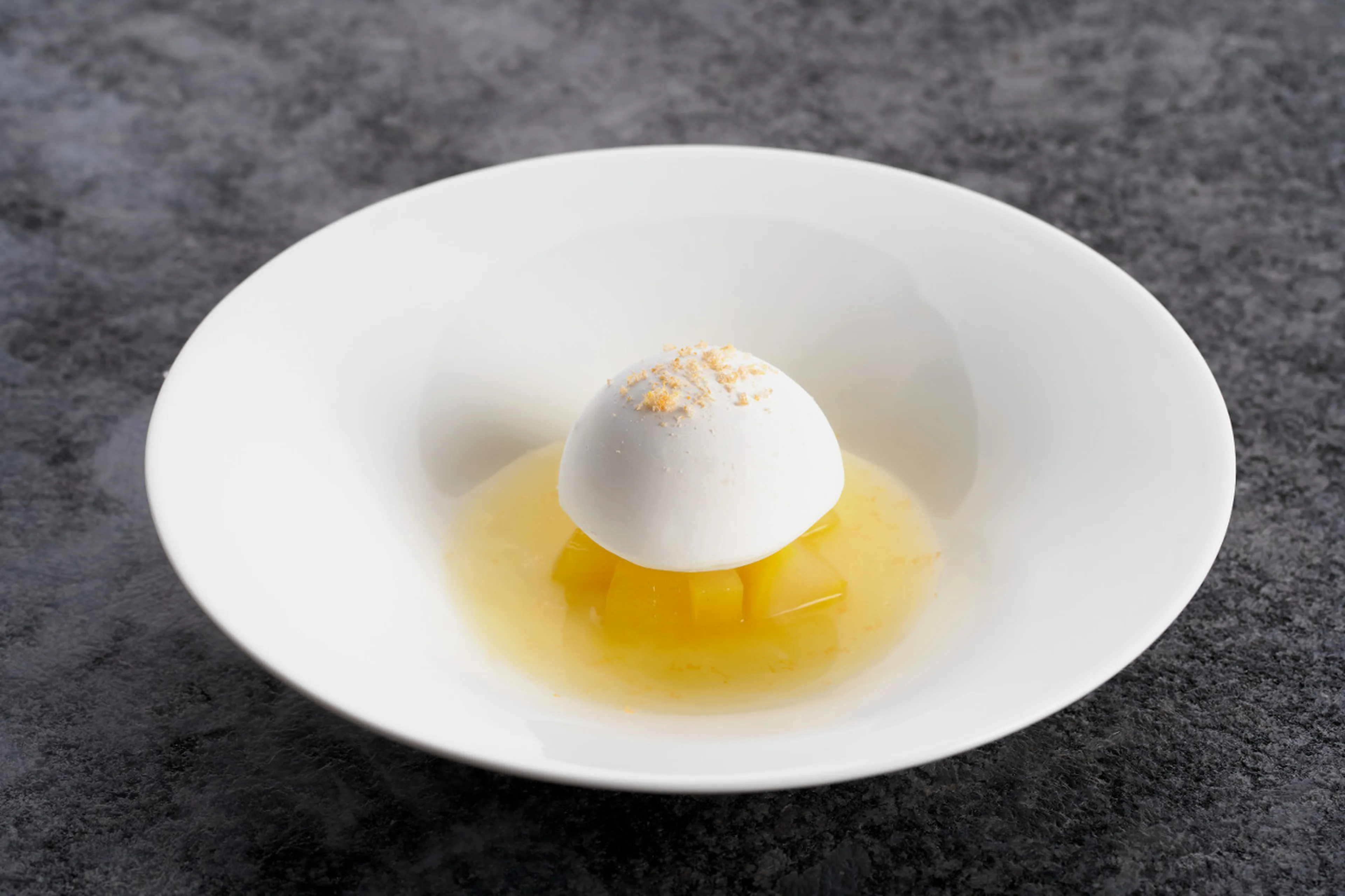 French cuisine that leaves all the senses open in Chalet 1551 in Lech