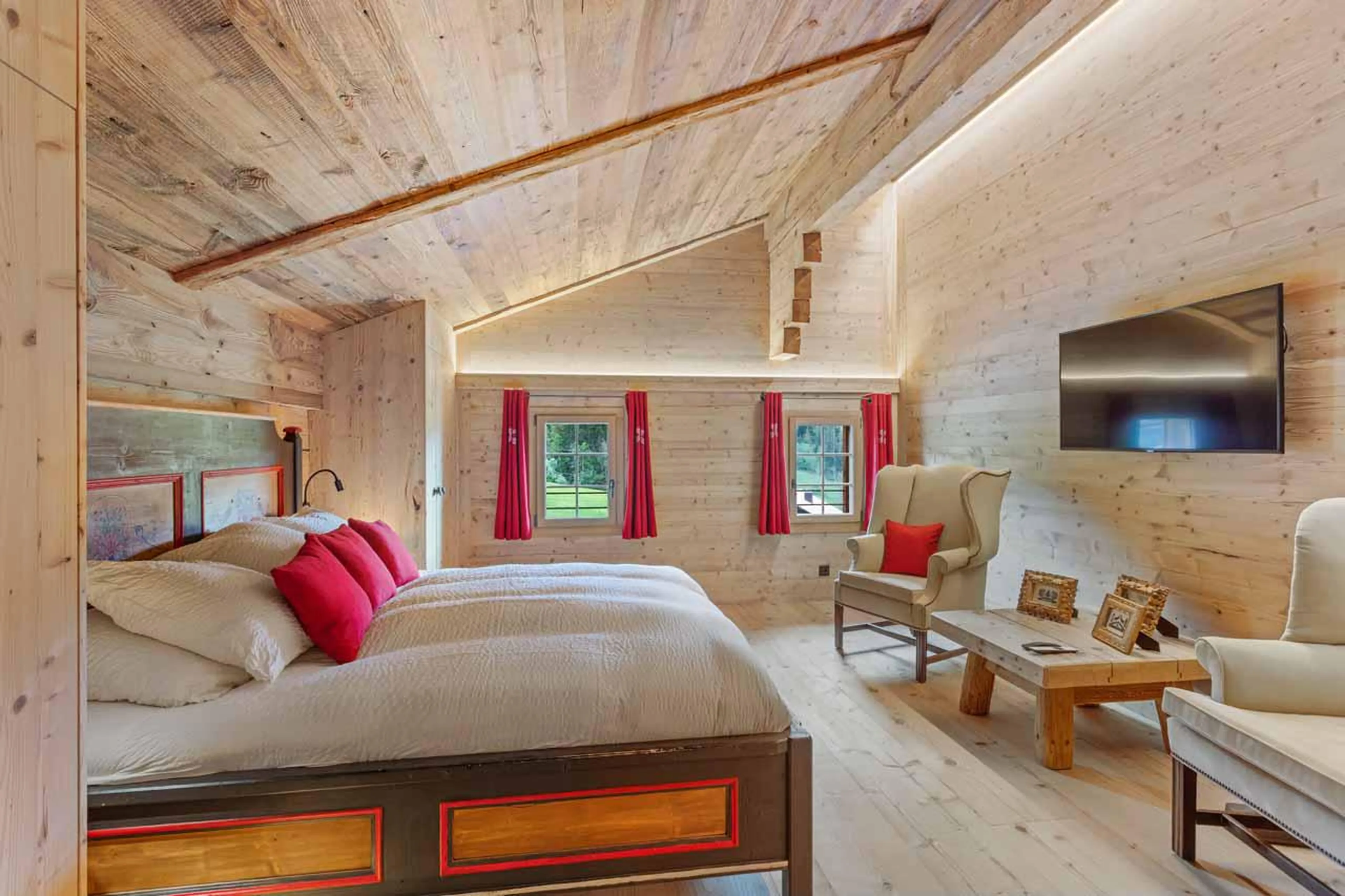 Double bedroom  in Chalet 1808, Gstaad