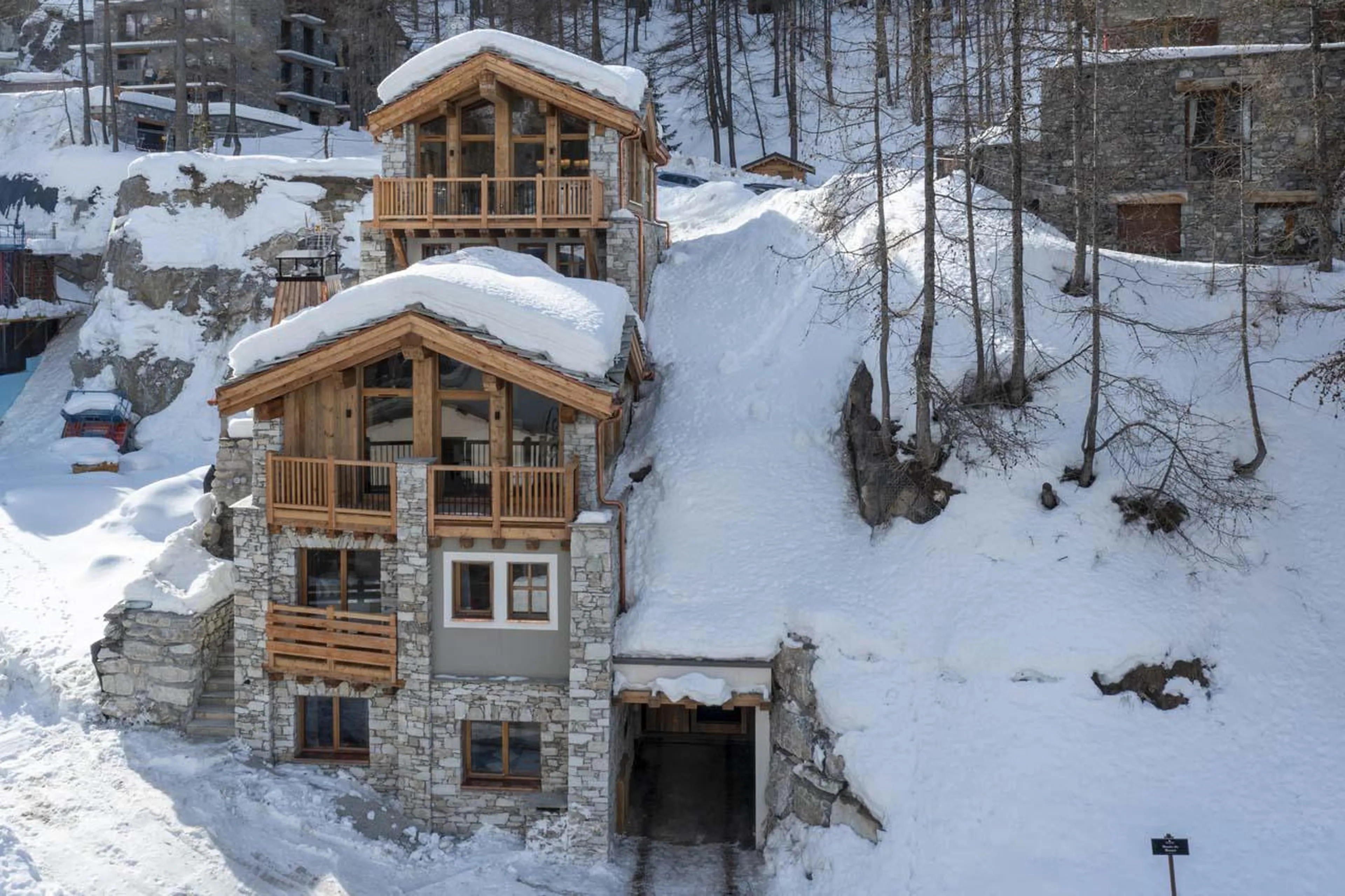 Exterior of Chalet 1850 in Val d'Isere