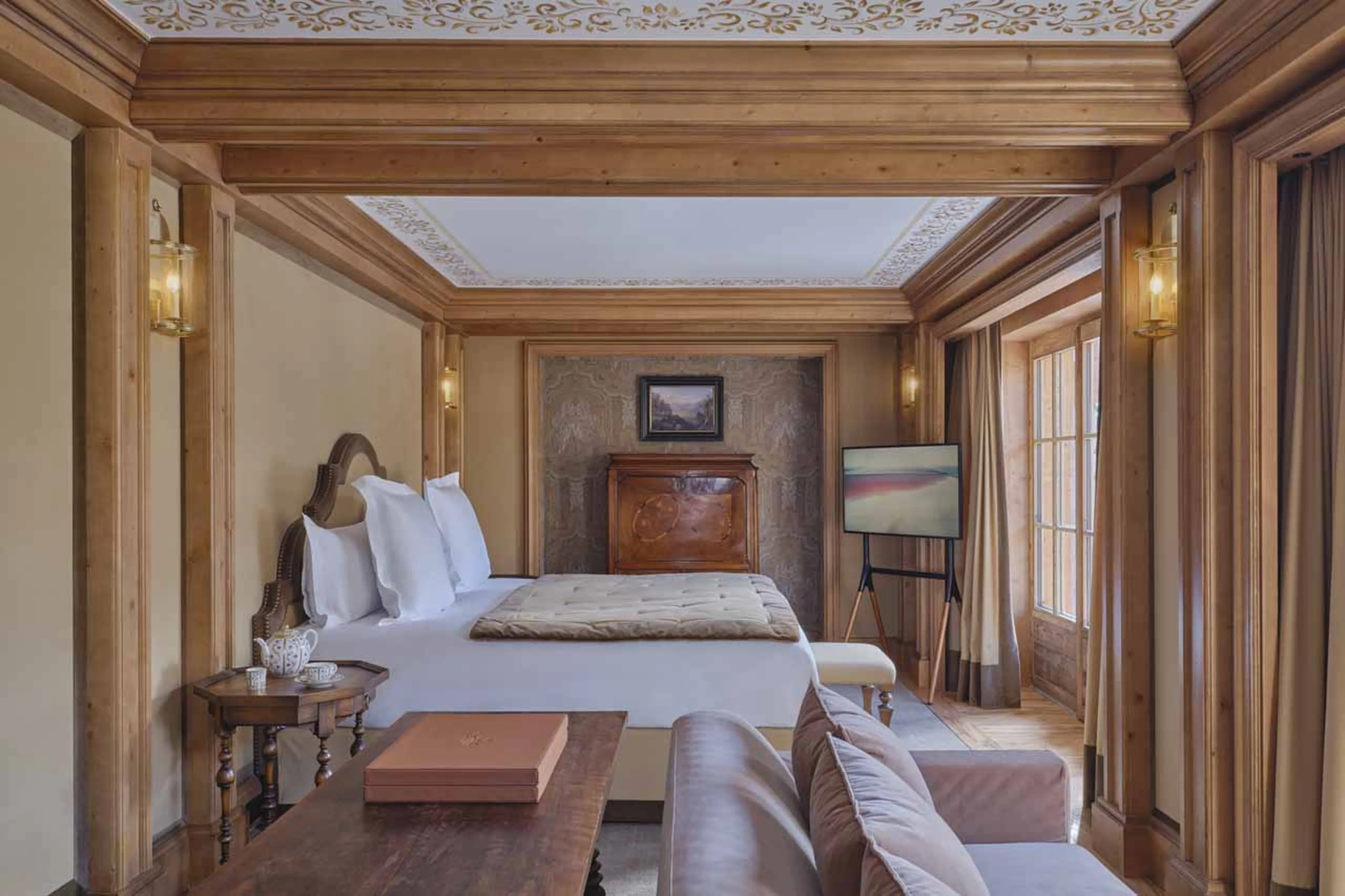 Bedroom six at Chalet Airelles 1946 in Courchevel 1850