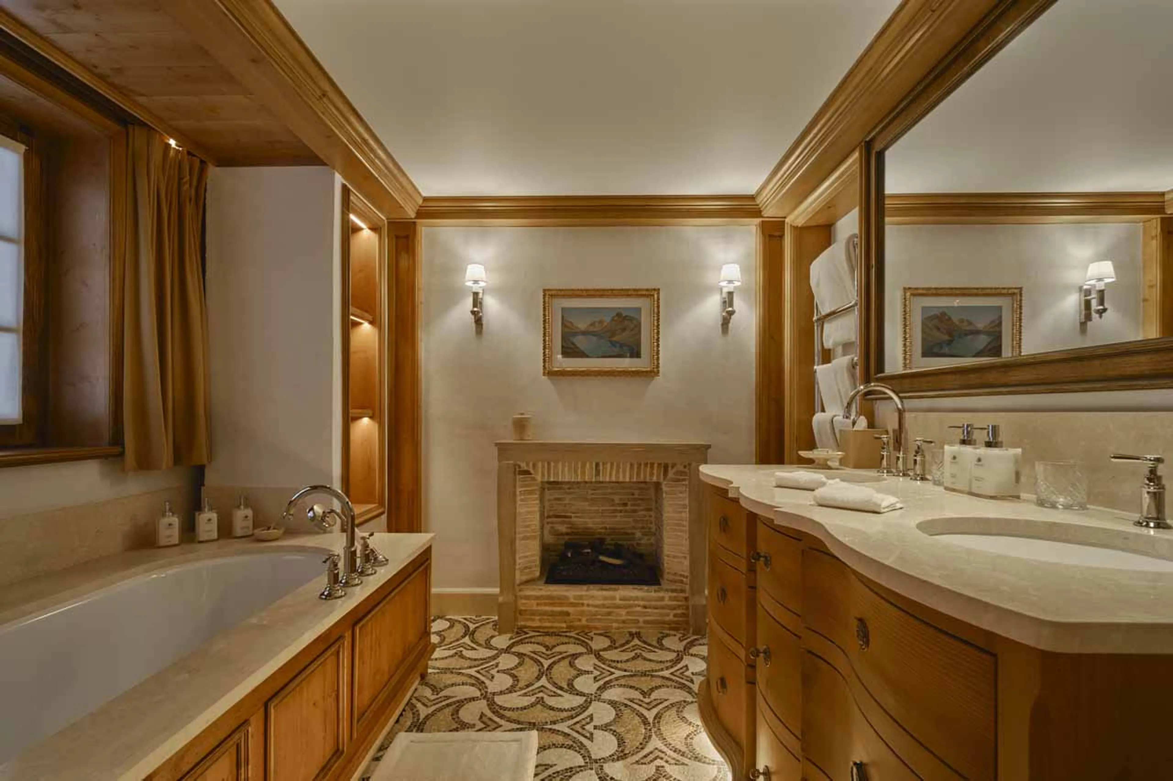 Bathroom six at Chalet Airelles 1946 in Courchevel 1850