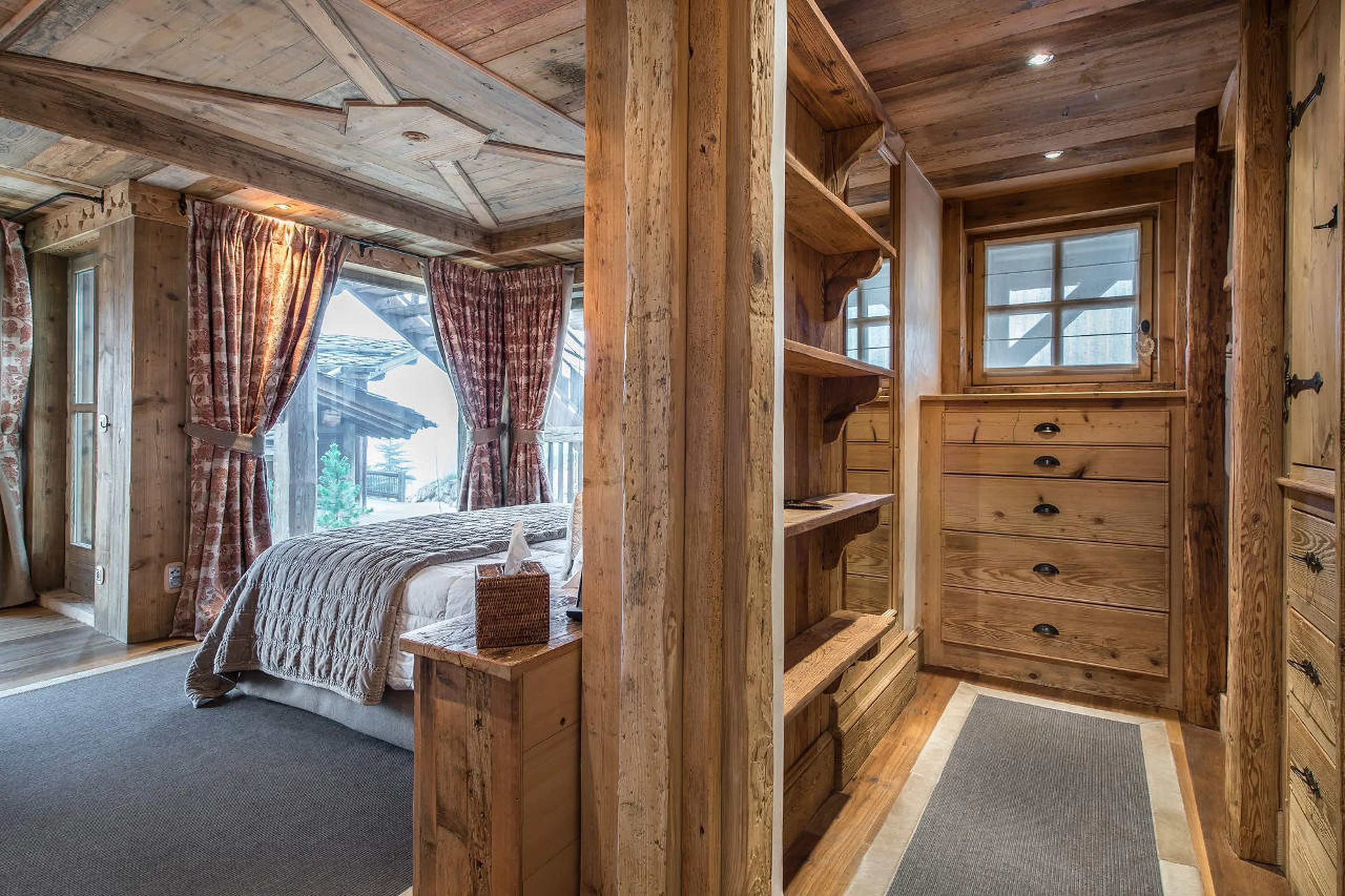 Convenient dressing room adjacent to master bedroom in Chalet 3 Soeurs in Courchevel 1850