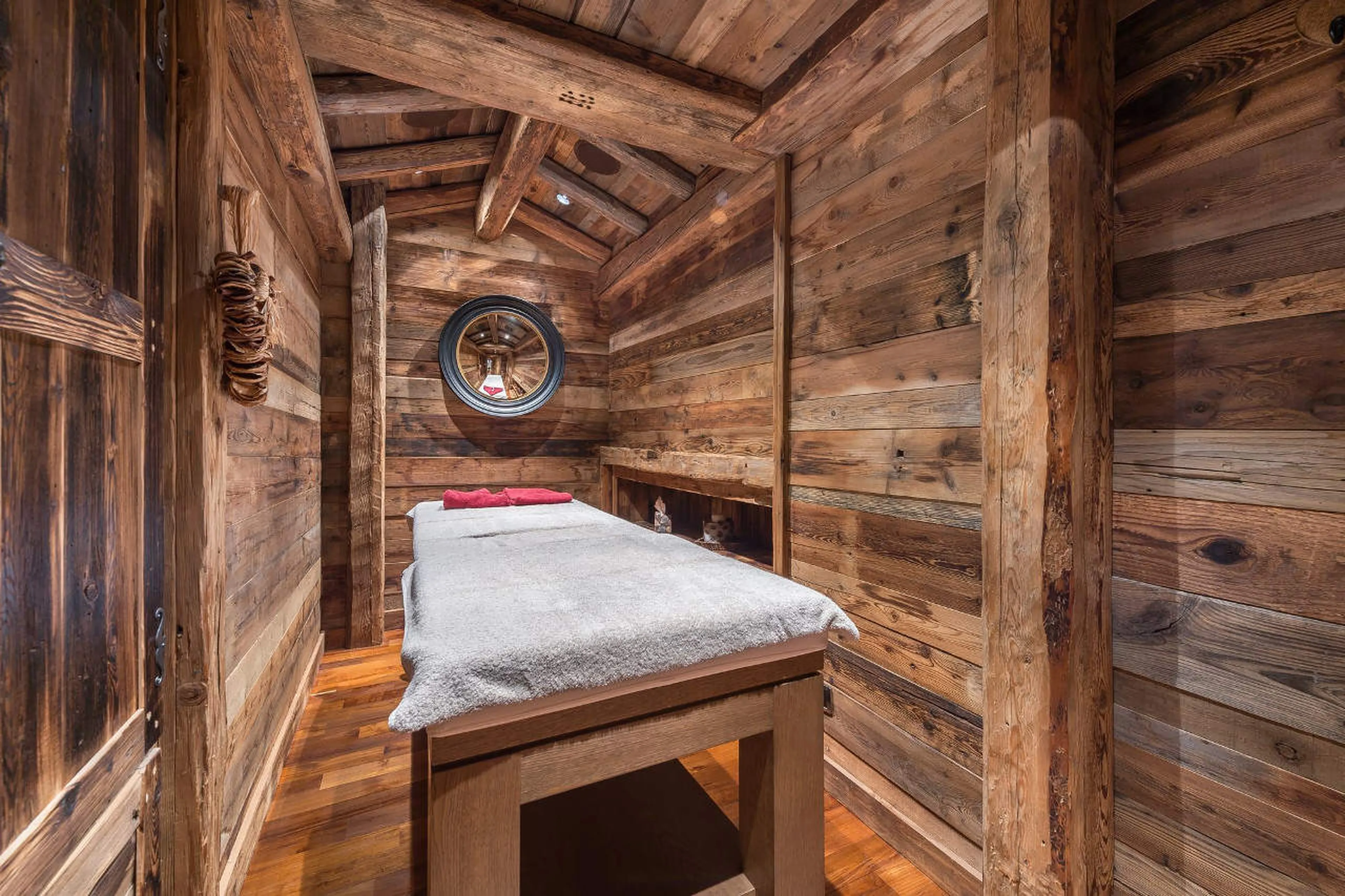 Wood-clad massage room in Chalet 3 Soeurs in Courchevel 1850