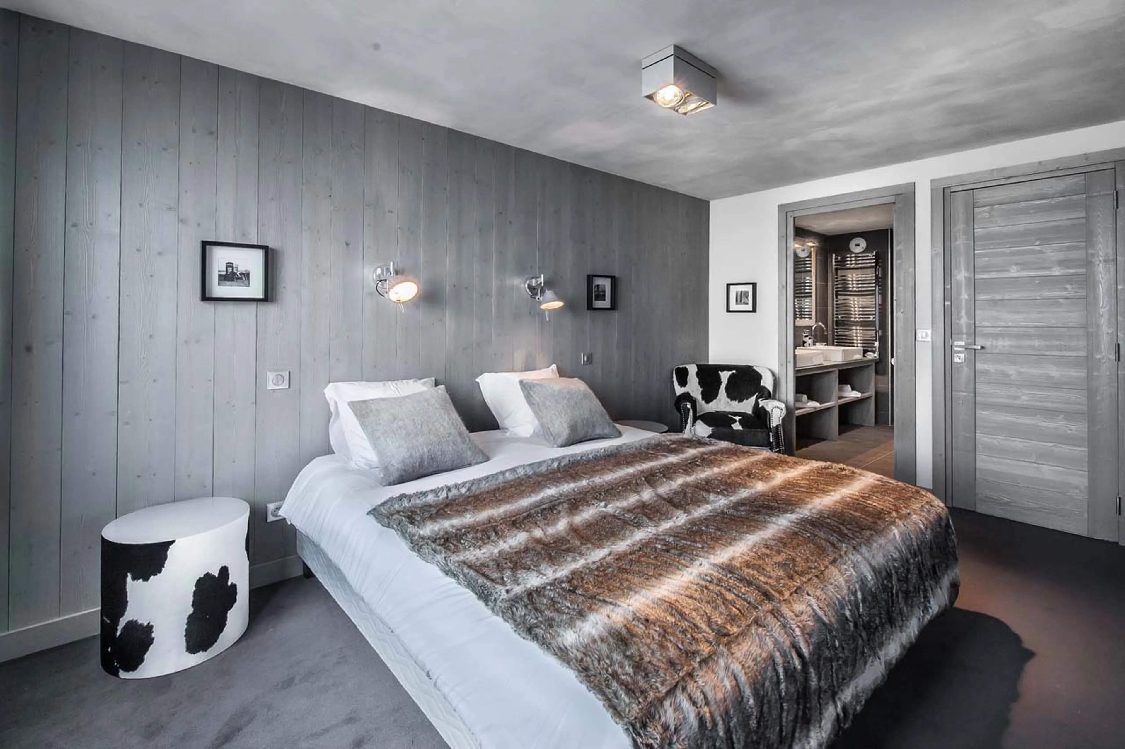Bedroom one at Apartment Abondance in Courchevel 1650