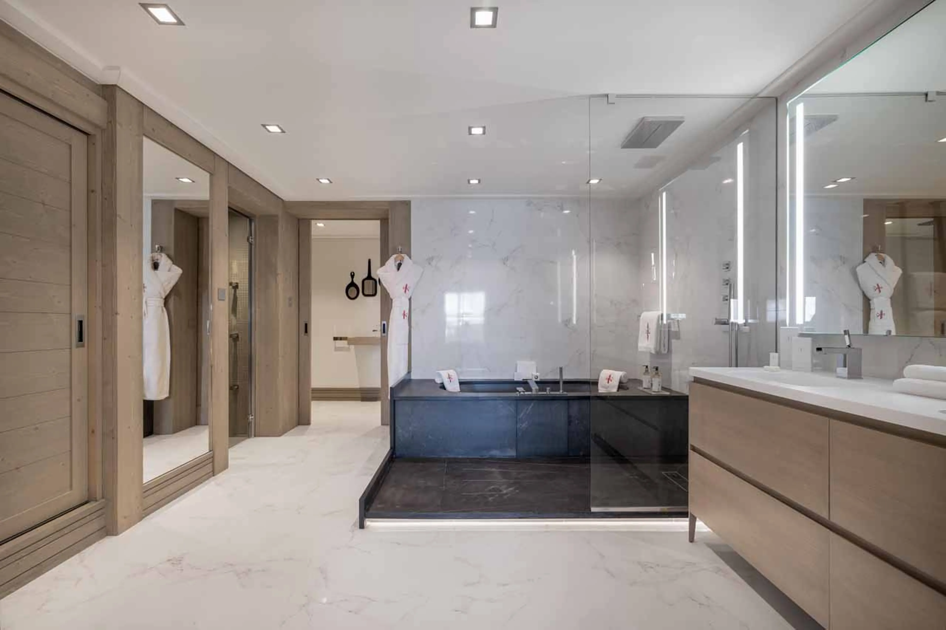 Master bathroom at Chalet Abruzzes in Courchevel 1850