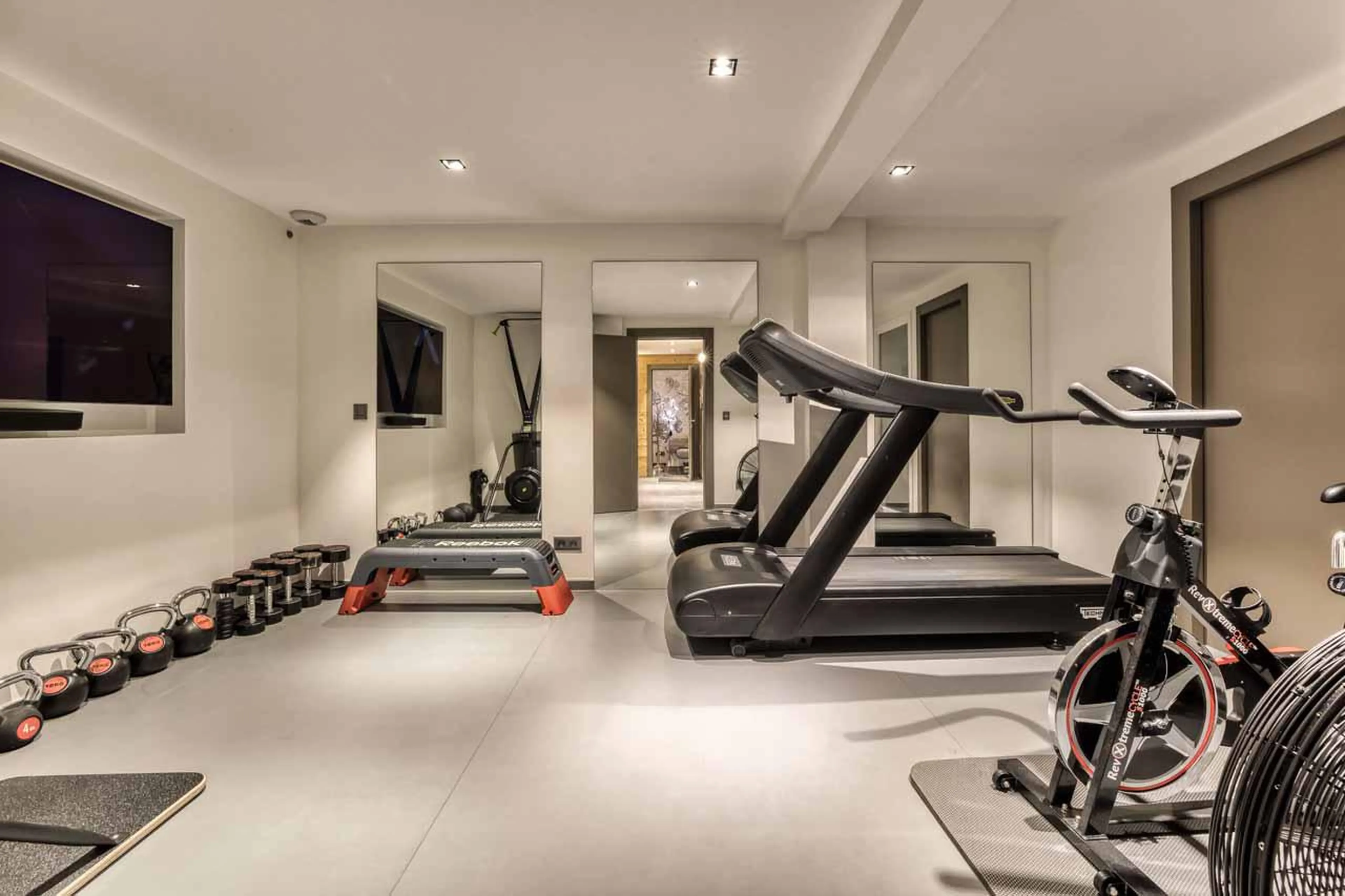 Well-equipped gym at Chalet Acelia in Courchevel 1550