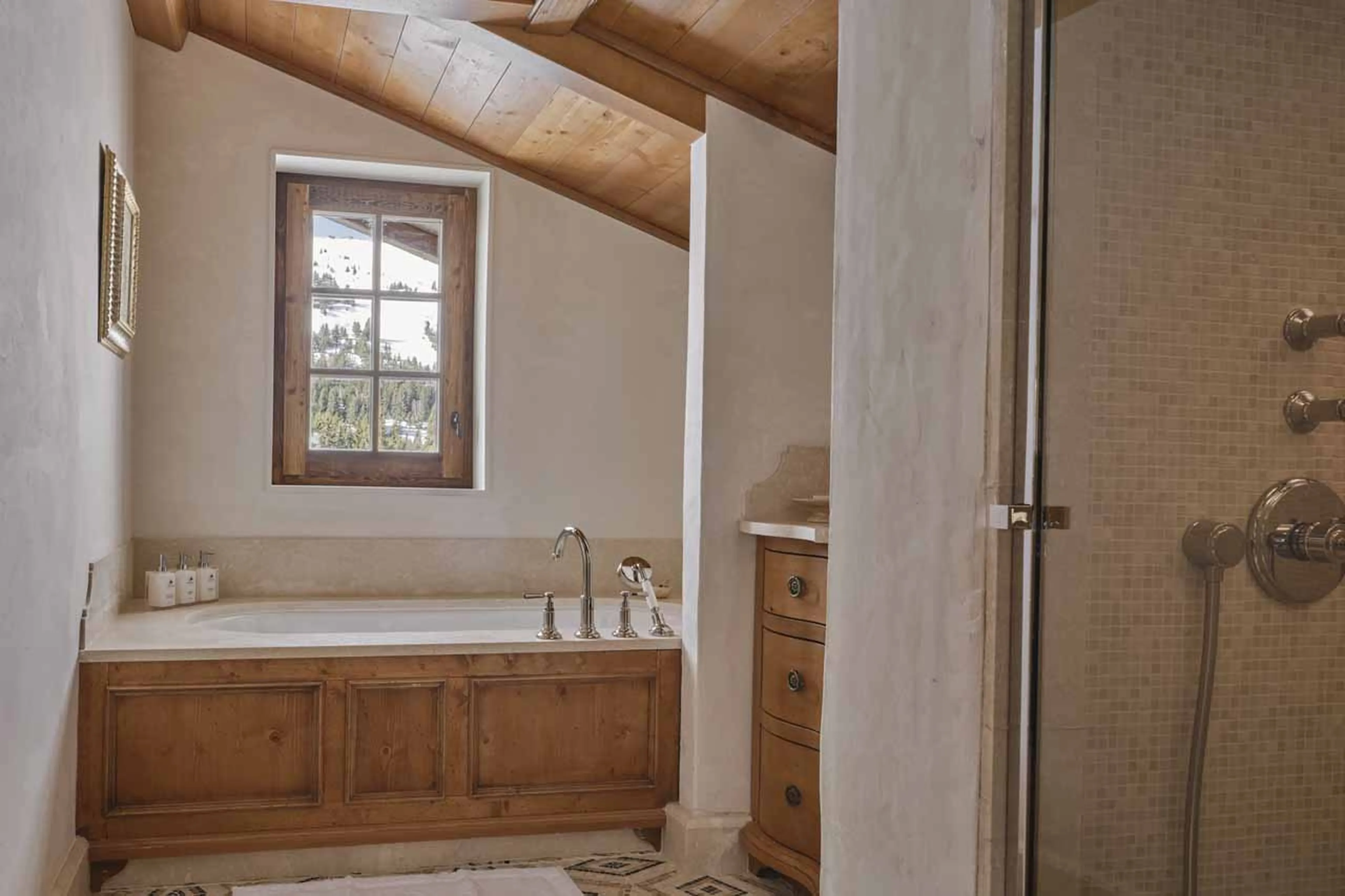 Bathroom one at Chalet Airelles 1992 in Courchevel 1850