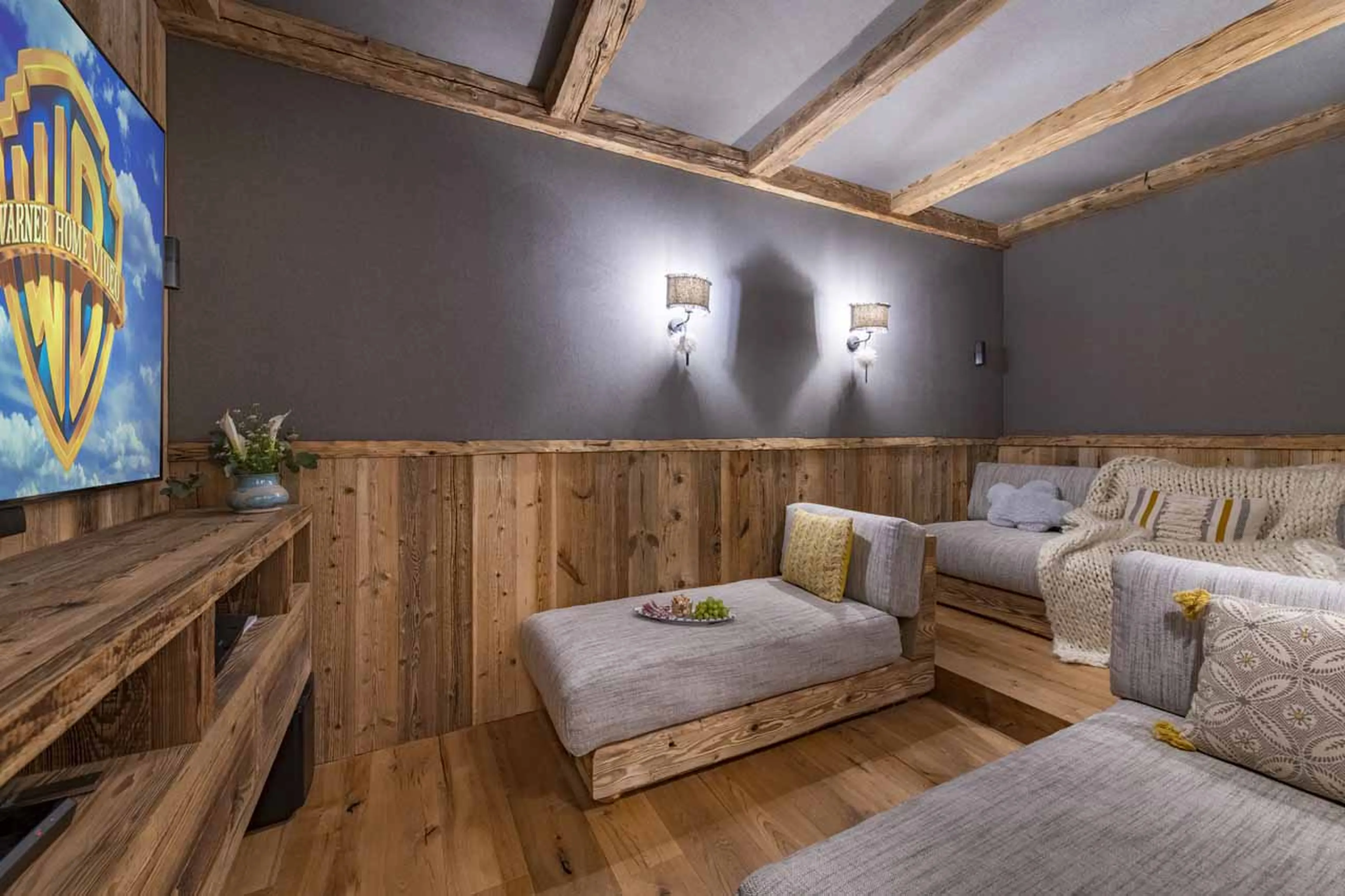 Cinema room at Chalet Akaroa in Val d'Isere