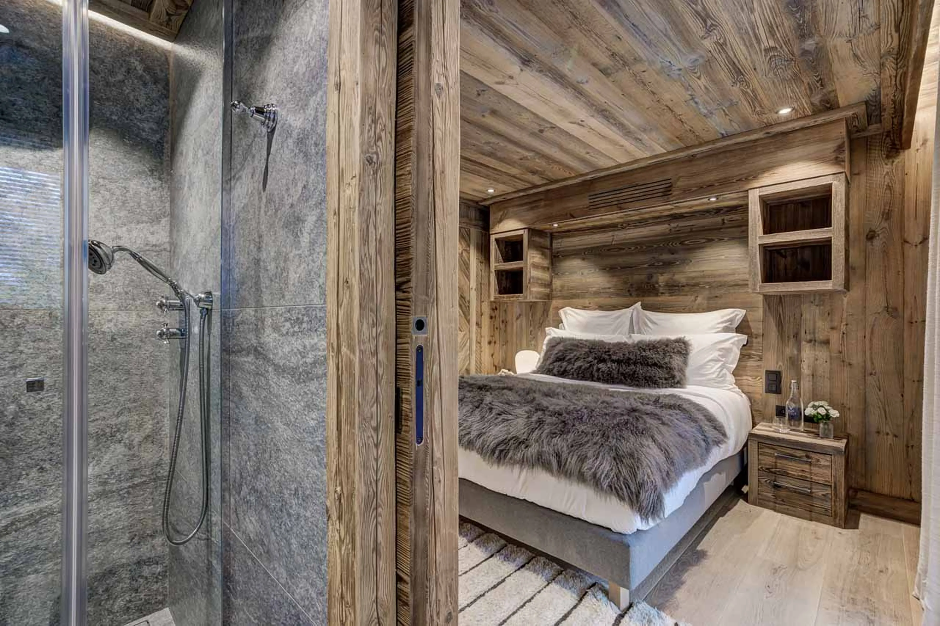 Bathroom two at Chalet Alaska in Chamonix