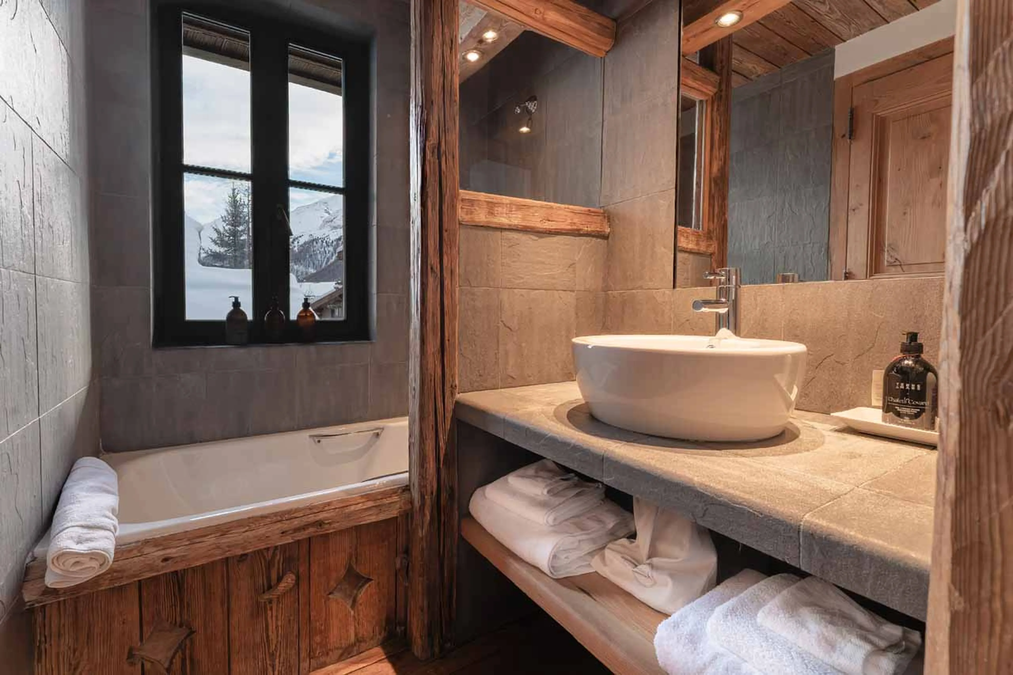 Bedroom 3 en-suite bathroom at Chalet Alice in Val d'Isere
