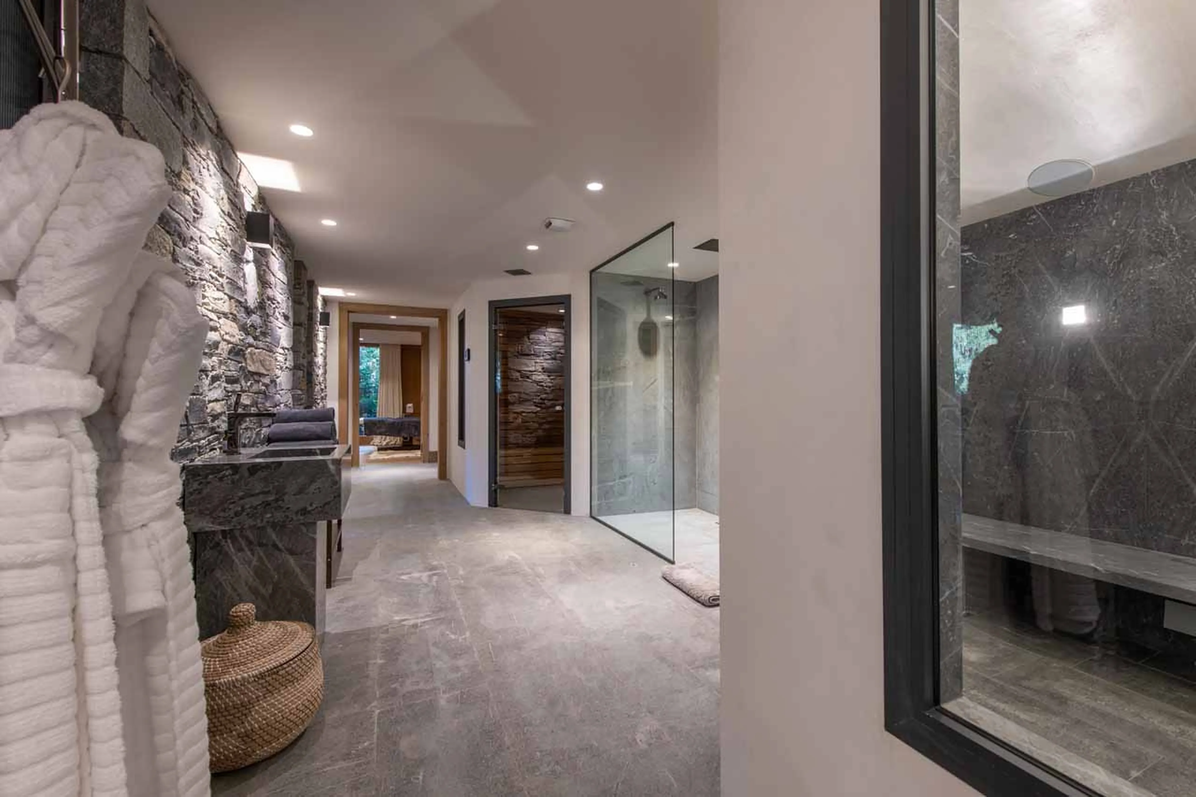 Spa and wellness area at Chalet Alpaca in Meribel