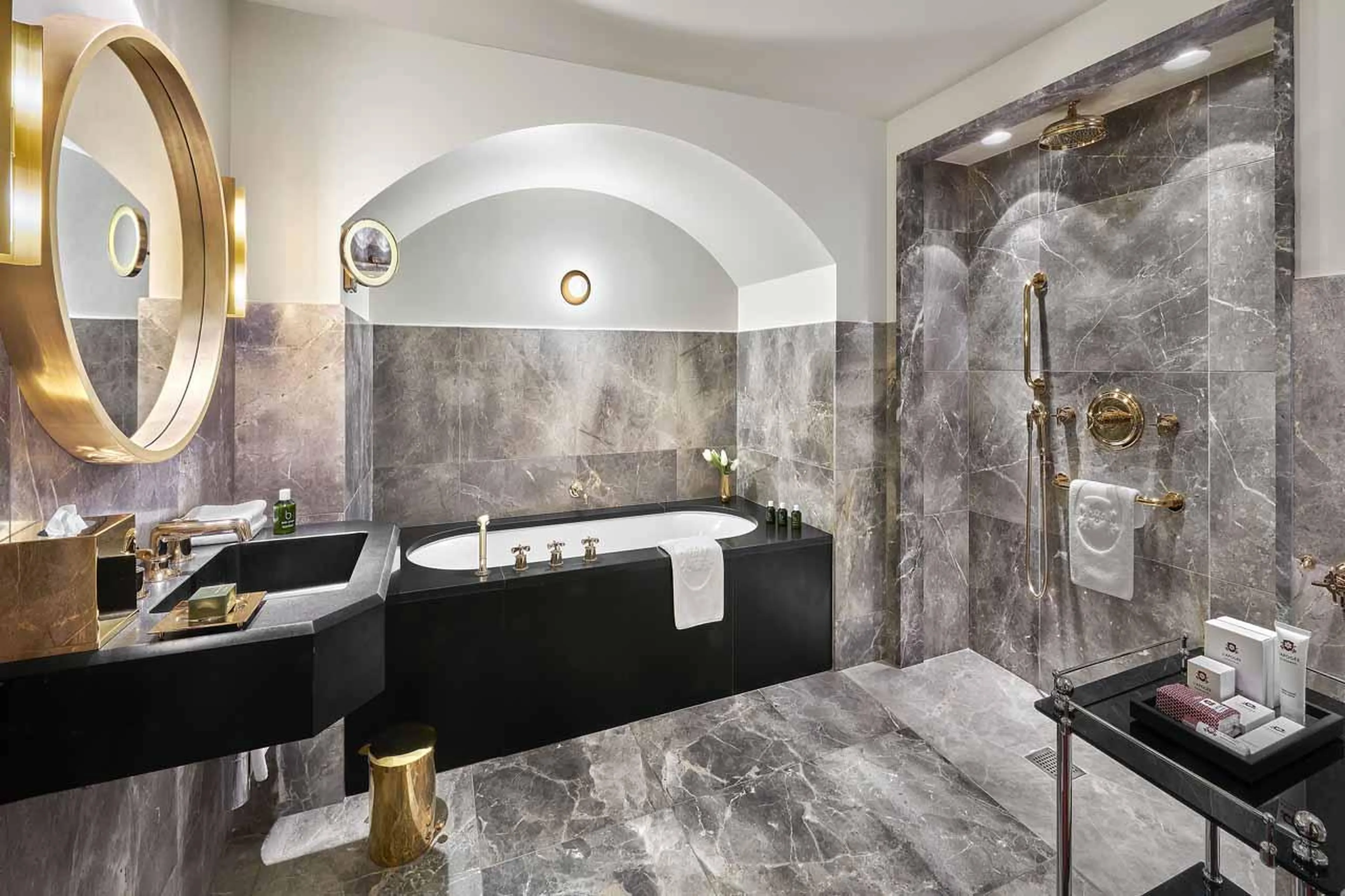 En-suite bathroom in Chalet Alpensia in Courchevel 1850