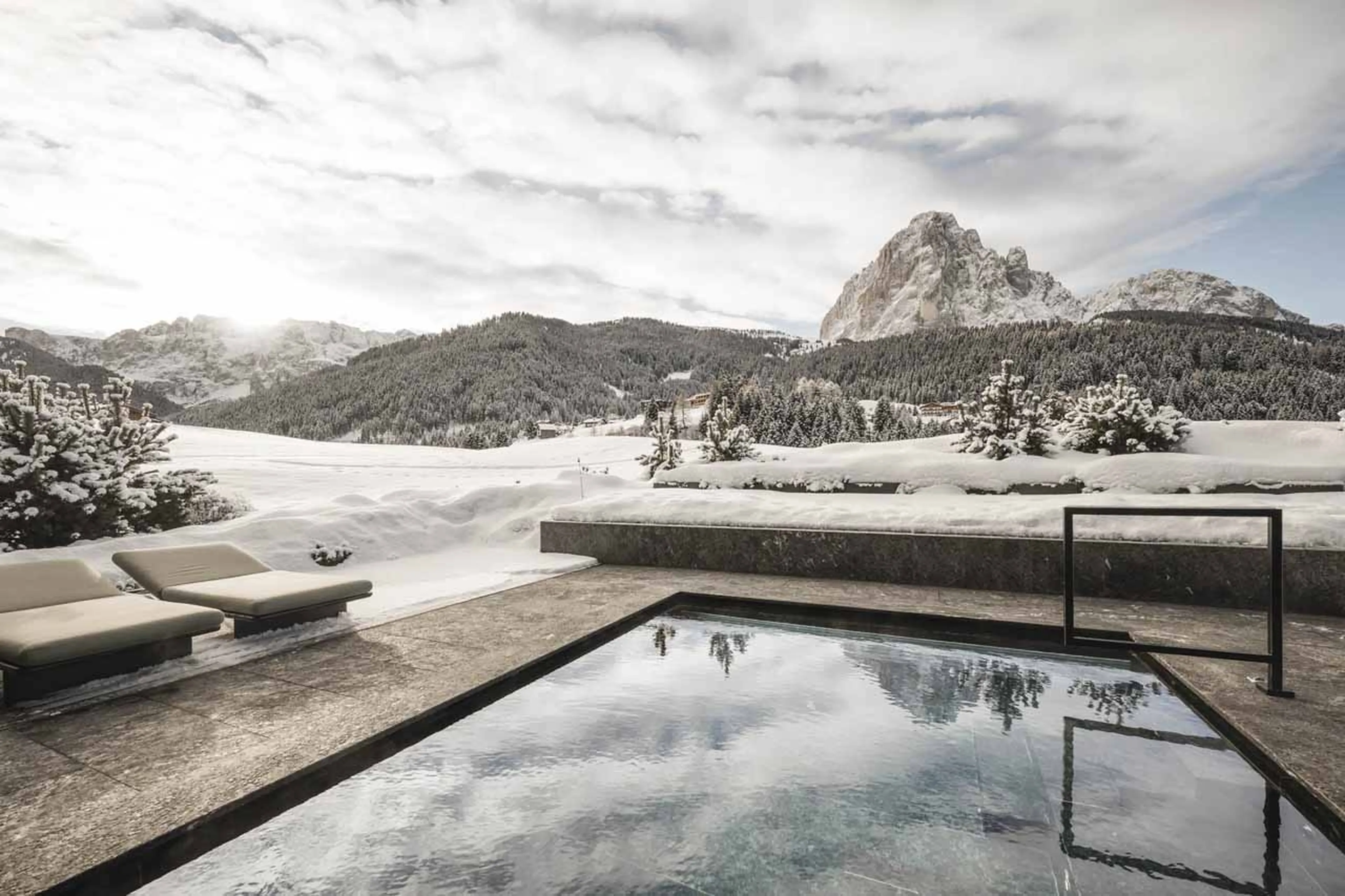 Whirlpool views at Chalet Alpurio in Val Gardena
