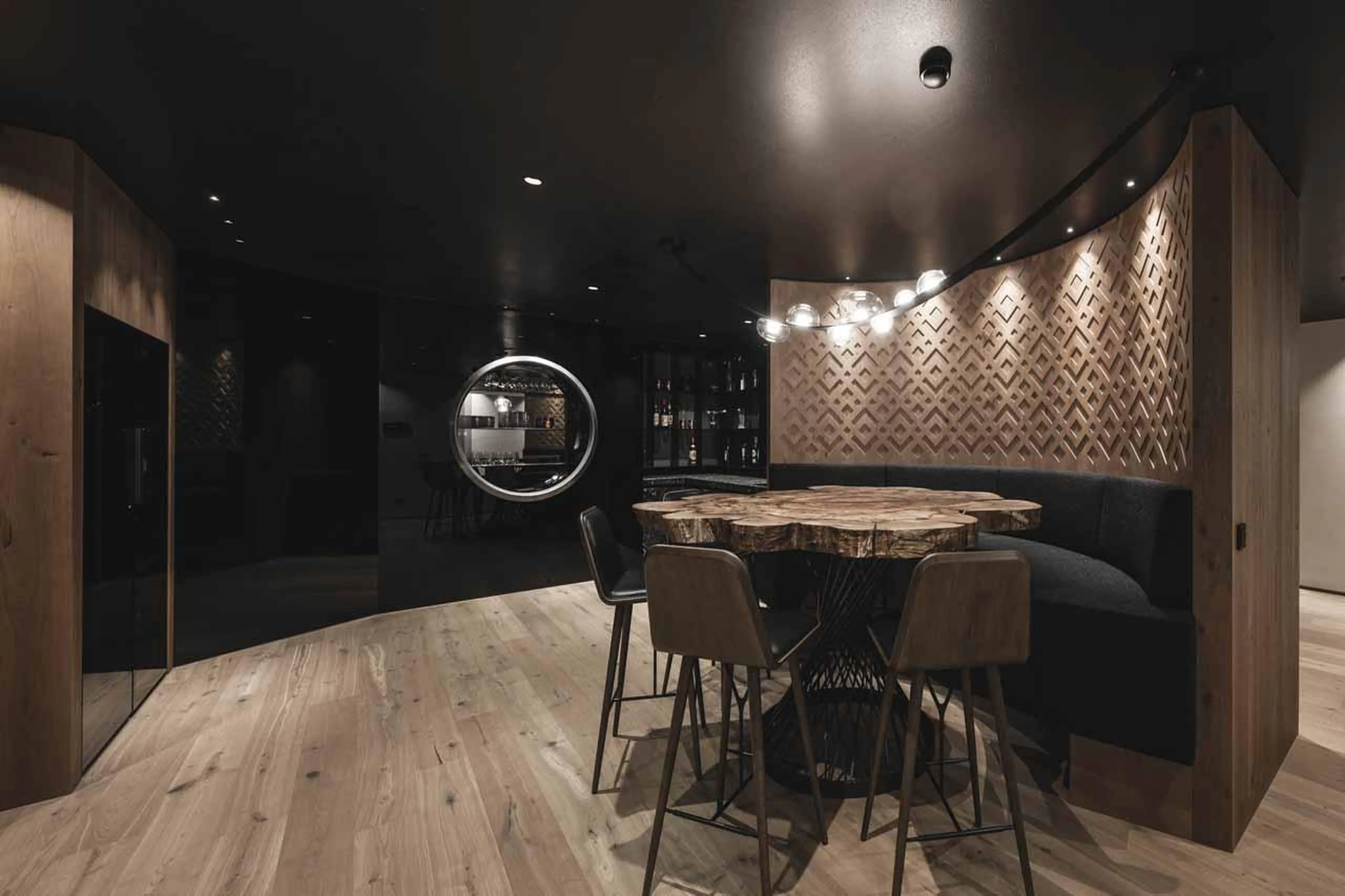 Bar at Chalet Alpurio in Val Gardena