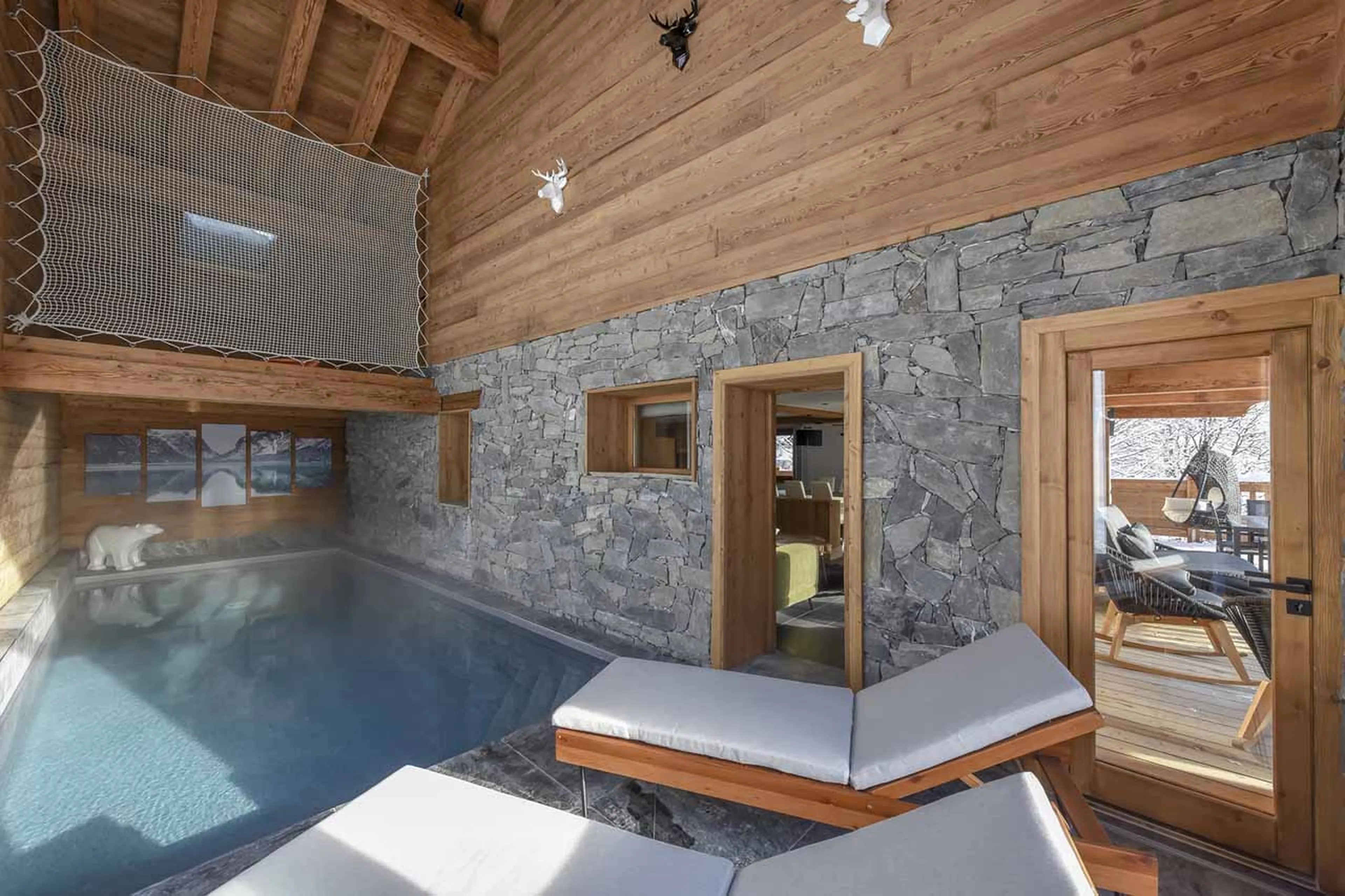 Spa relaxation area at Chalet Alya in Meribel