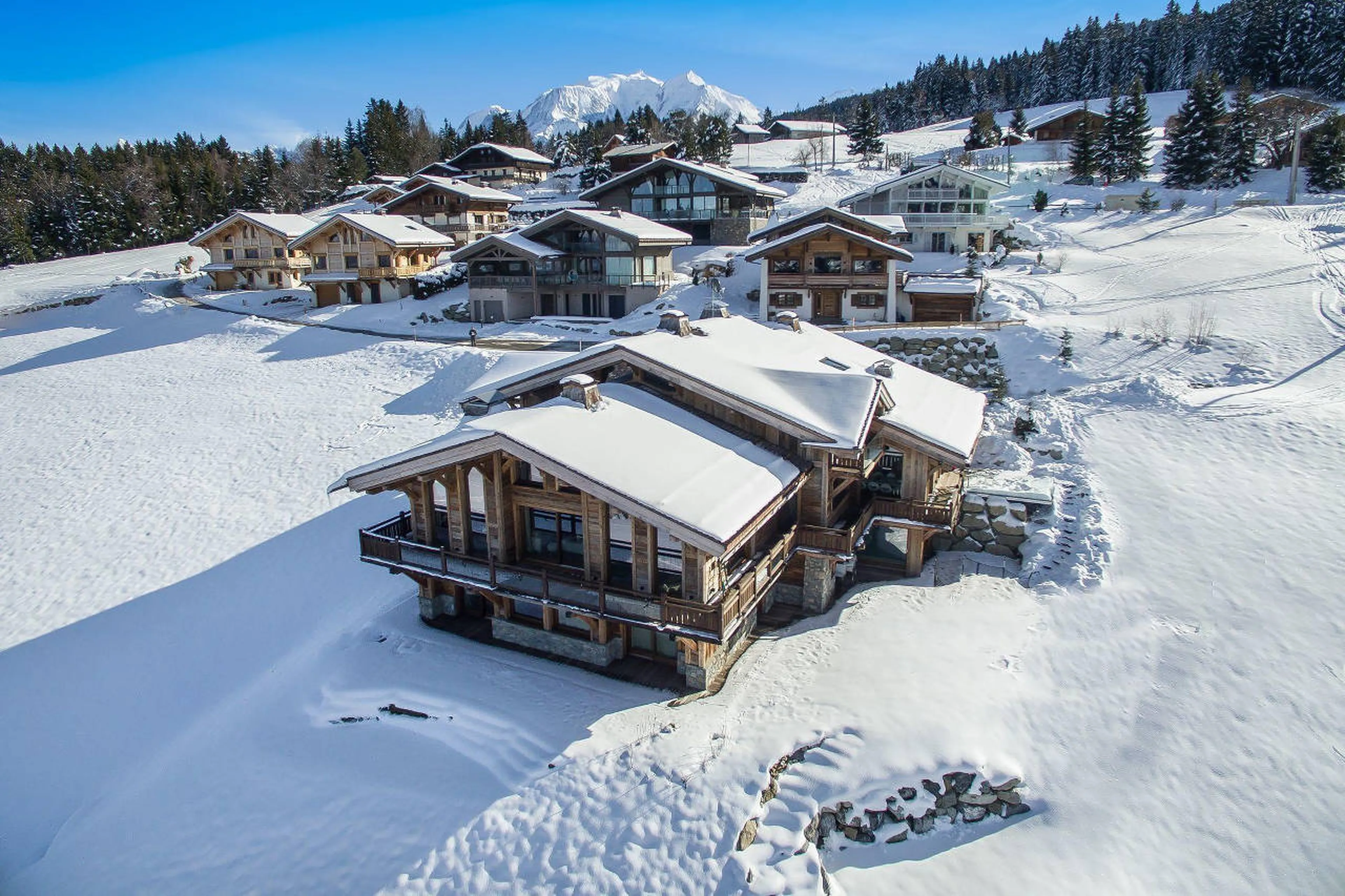 Spacious brand new Chalet Ararat in Megeve