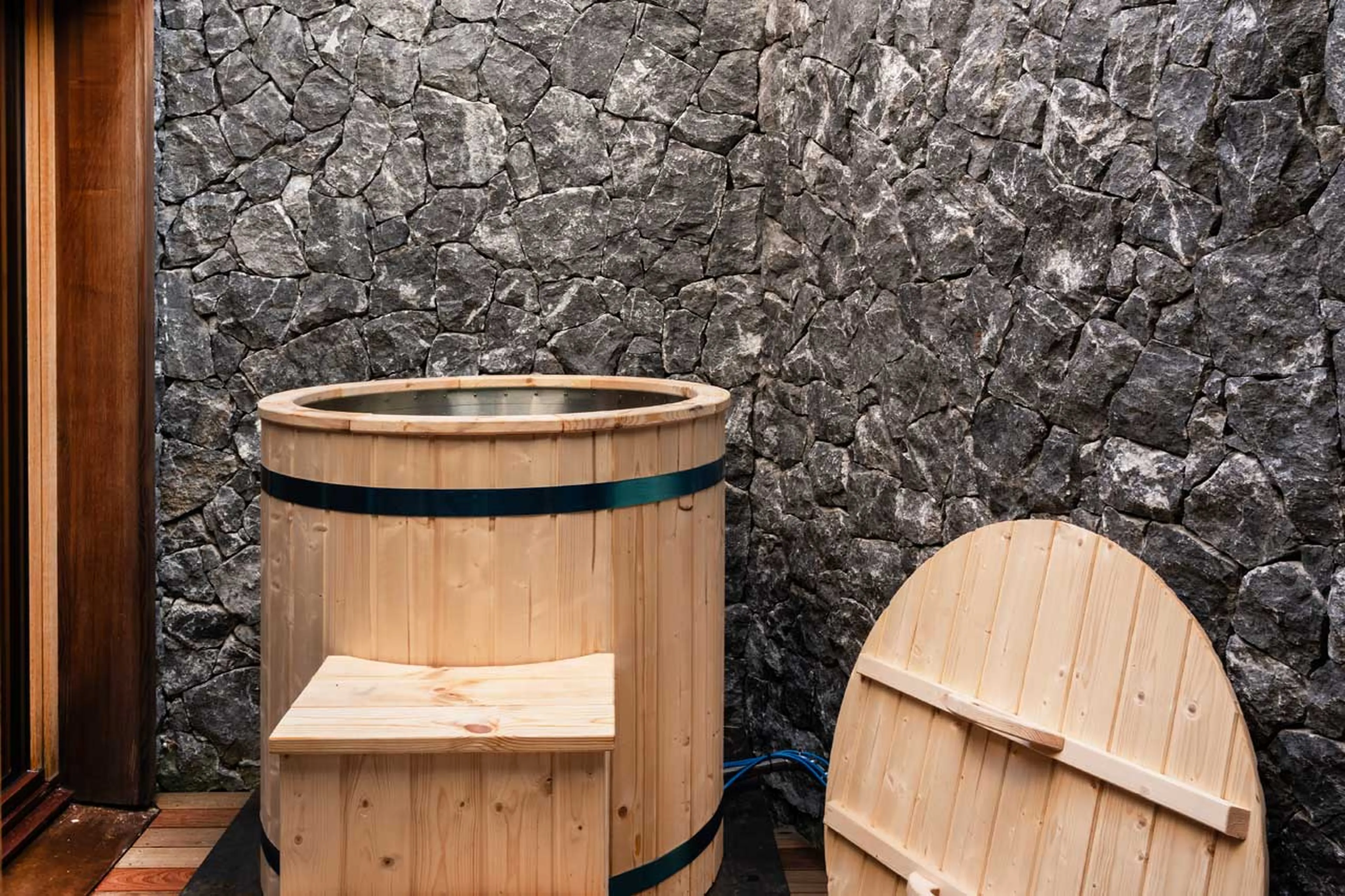 Cold plunge at Chalet Arula 1 in Lech