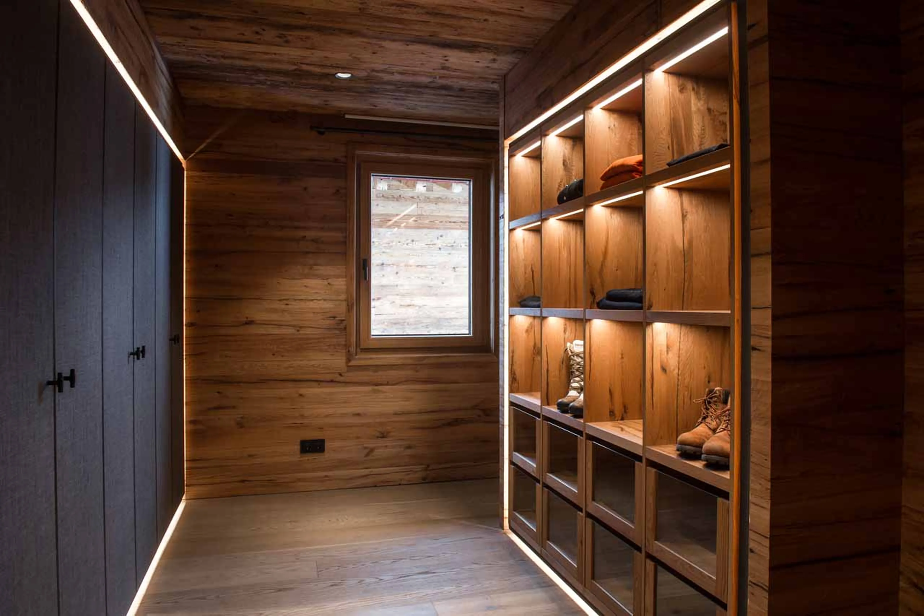 Ski room at Chalet Arula 1 in Lech