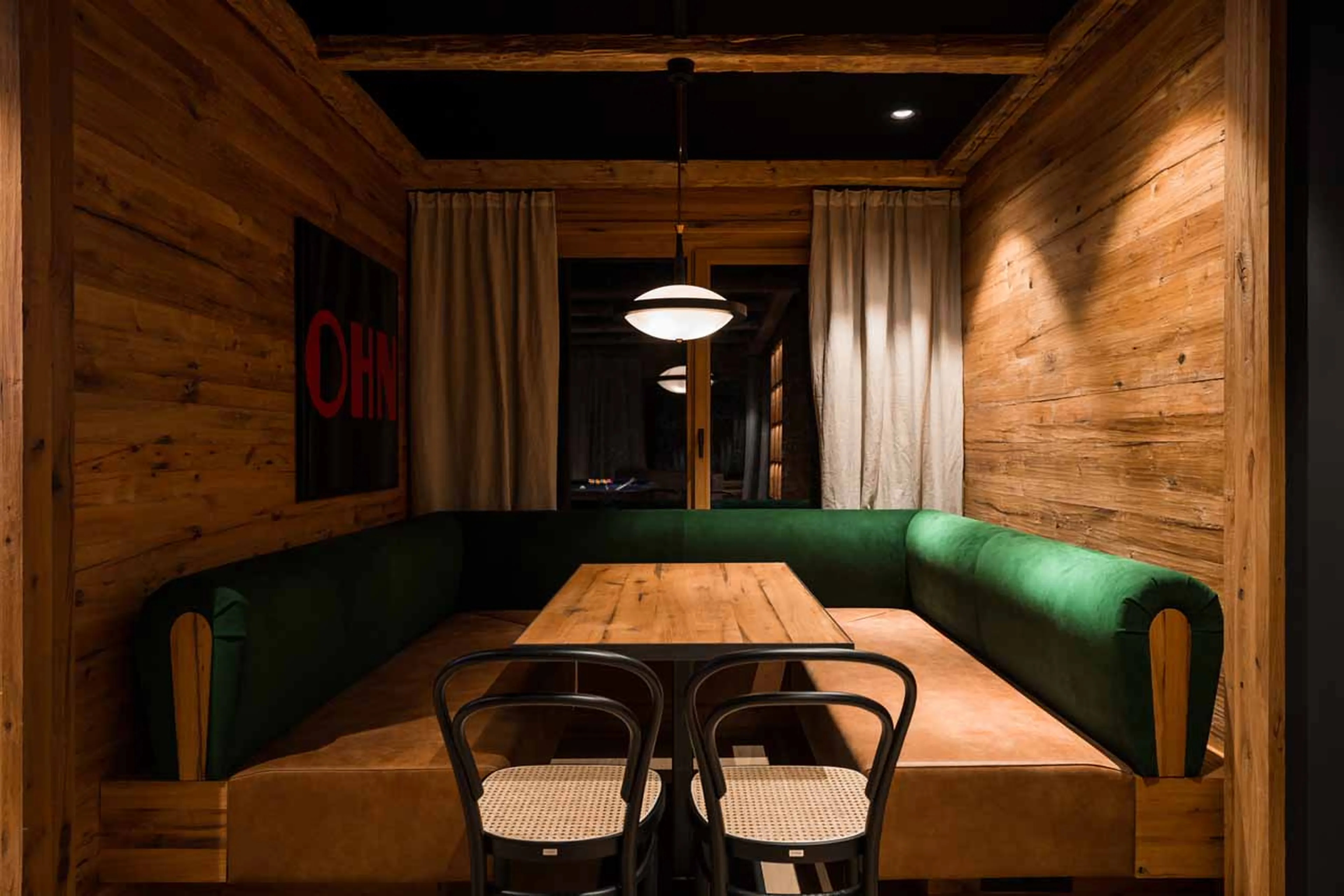 Party/games room seating at Chalet Arula 2 in Lech