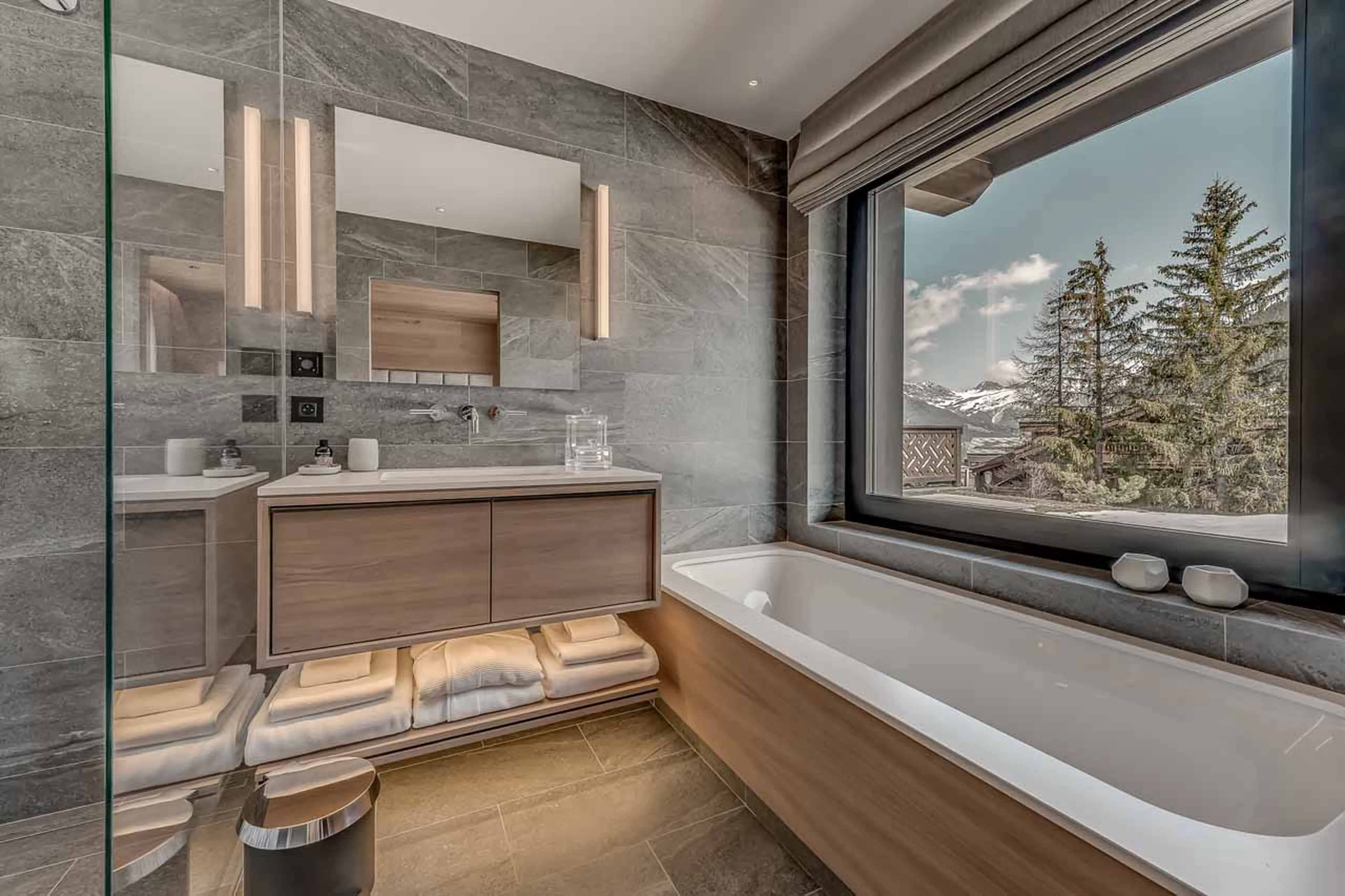 Bathroom six at Chalet Bacchus in Courchevel 1650