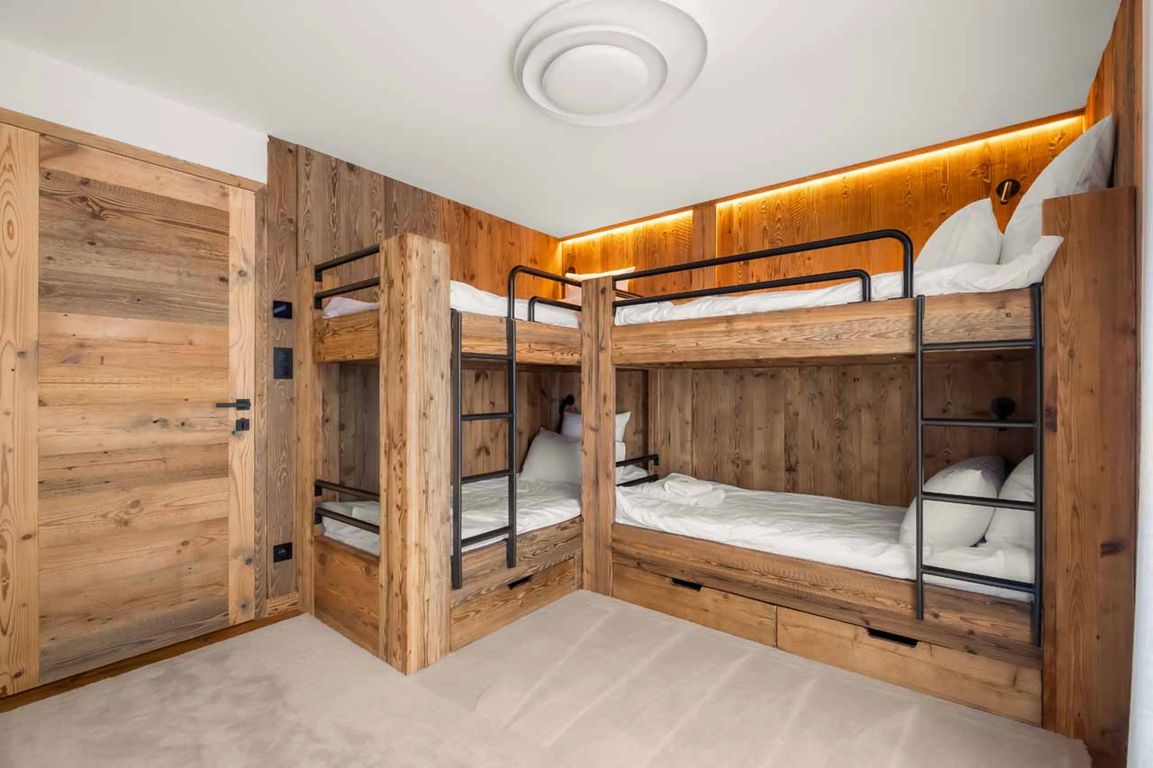 Bedroom 4 at Chalet Bellezza in Megeve