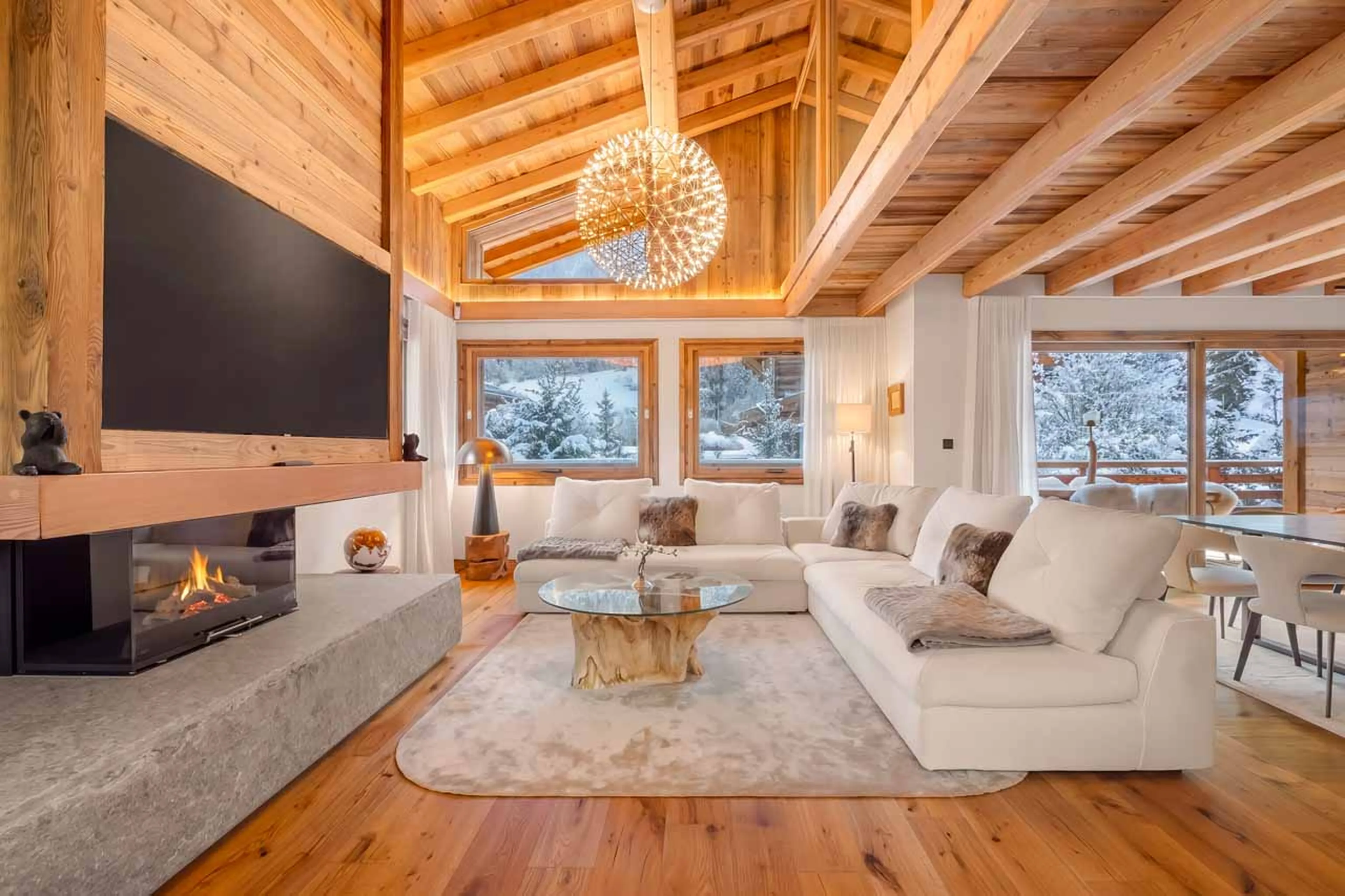 Living area TV at Chalet Bellezza in Megeve