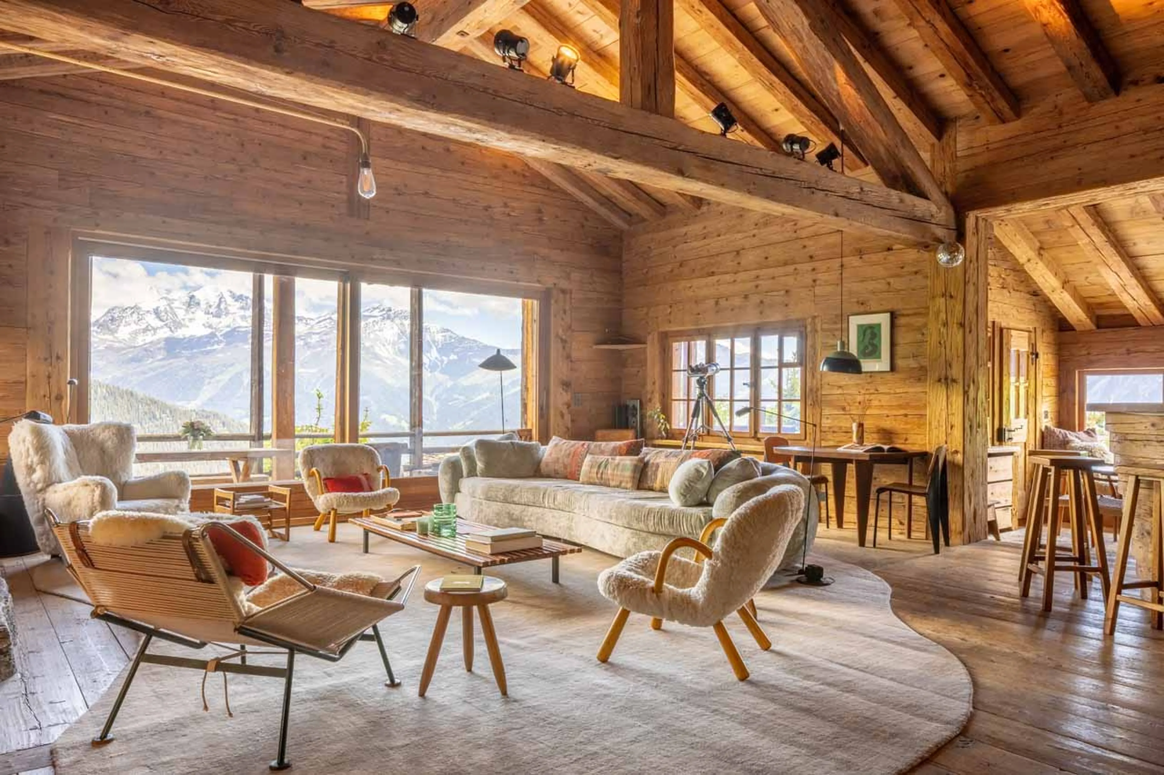 Open plan living area at Chalet Bibi in Verbier