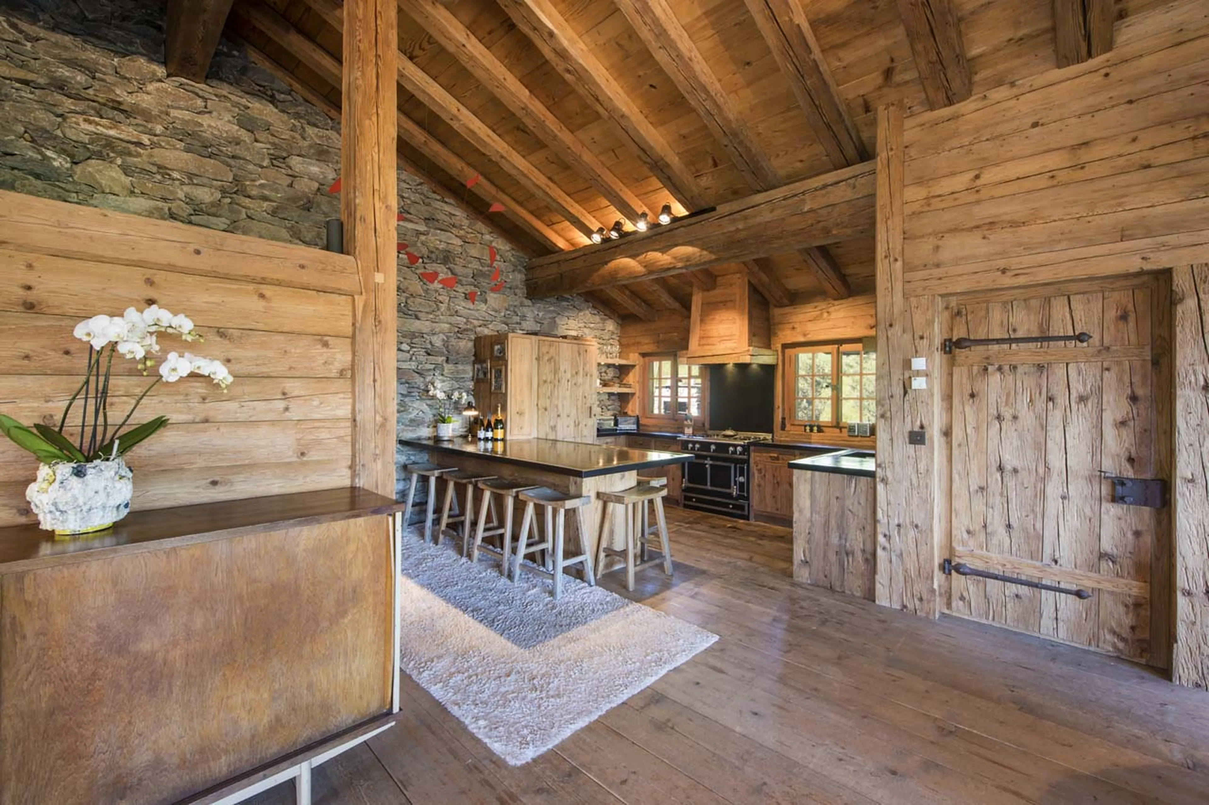 Breakfast bar at Chalet Bibi in Verbier