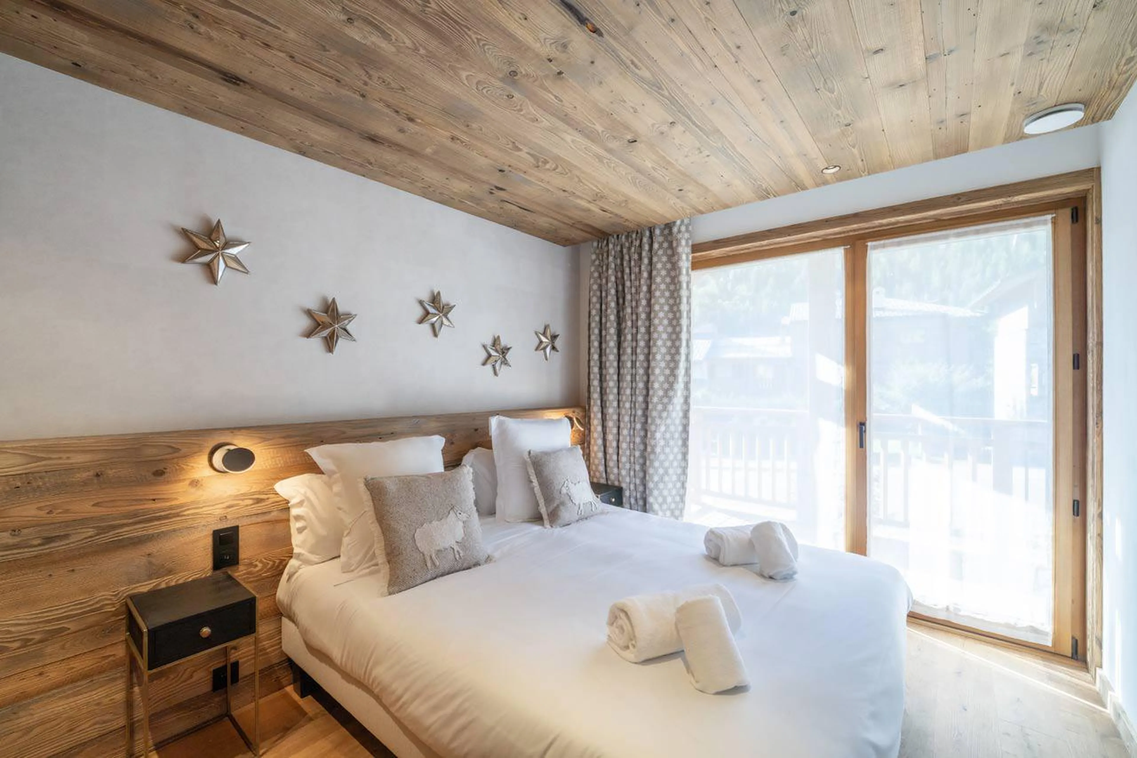 Bedroom four at Chalet Bois de l'Abbaye in Courchevel Le Praz