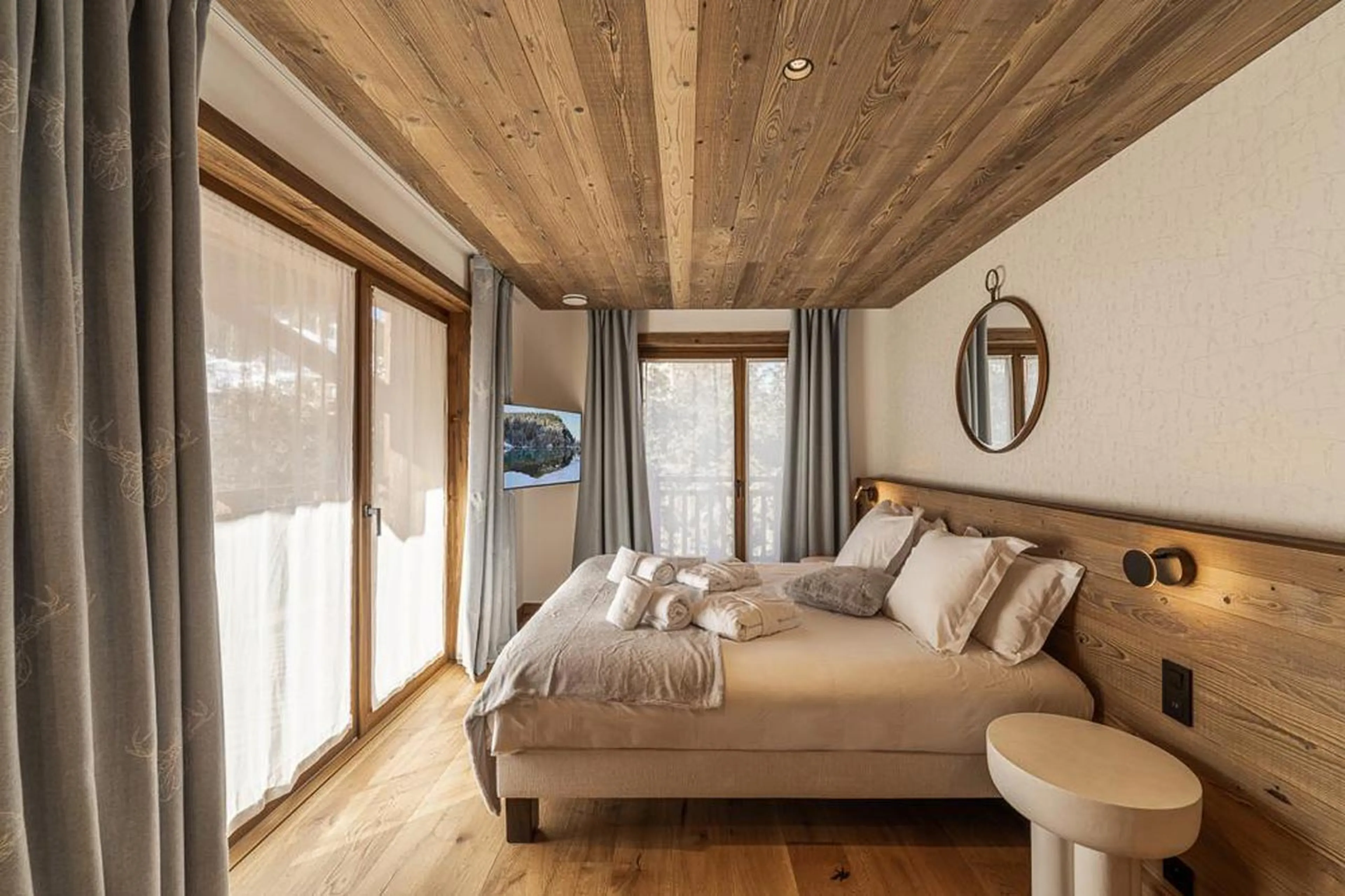 Bedroom five at Chalet Bois des Barmes in Courchevel La Praz