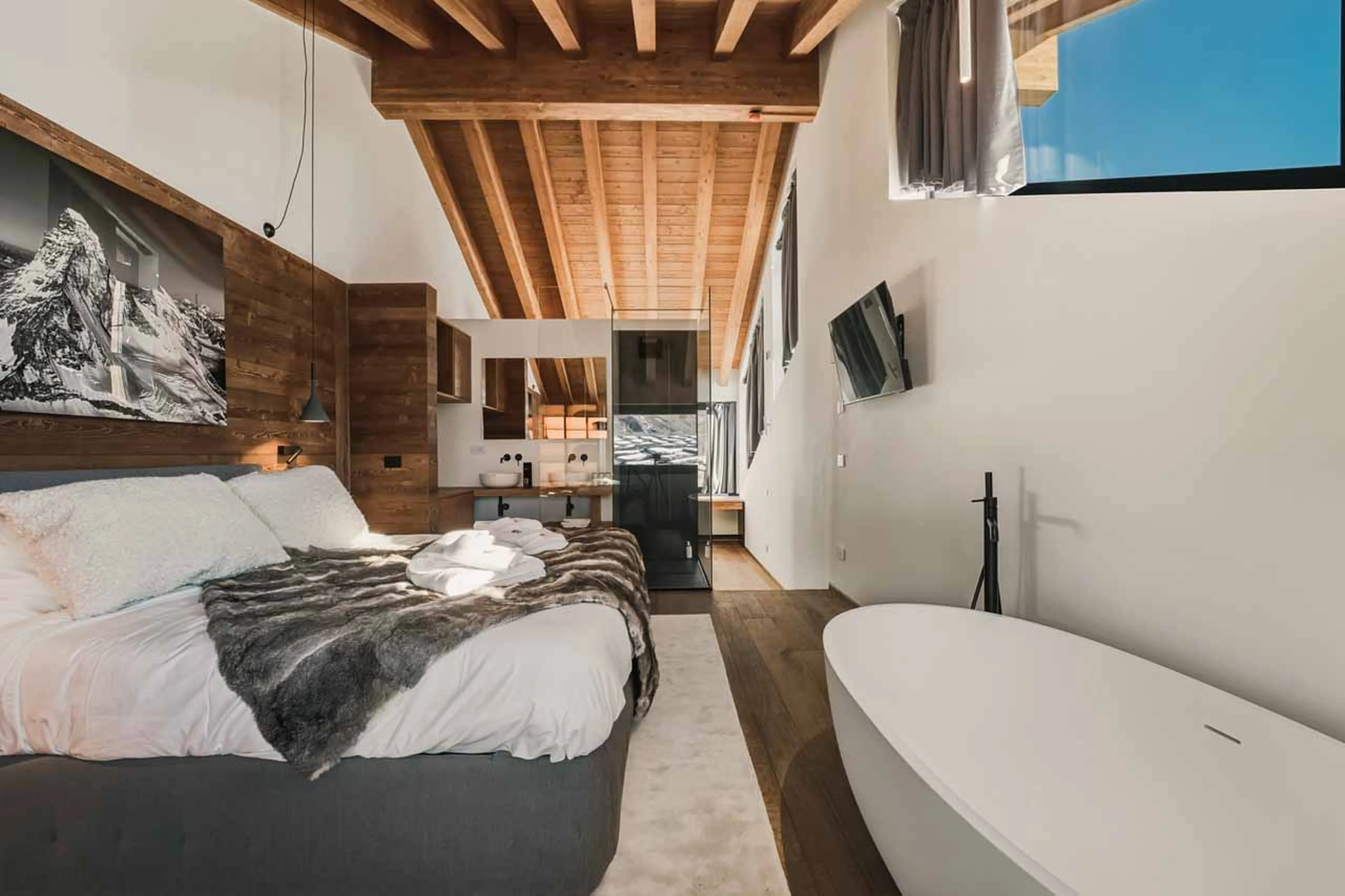 Bedroom six at Chalet Breithorn in Cervinia