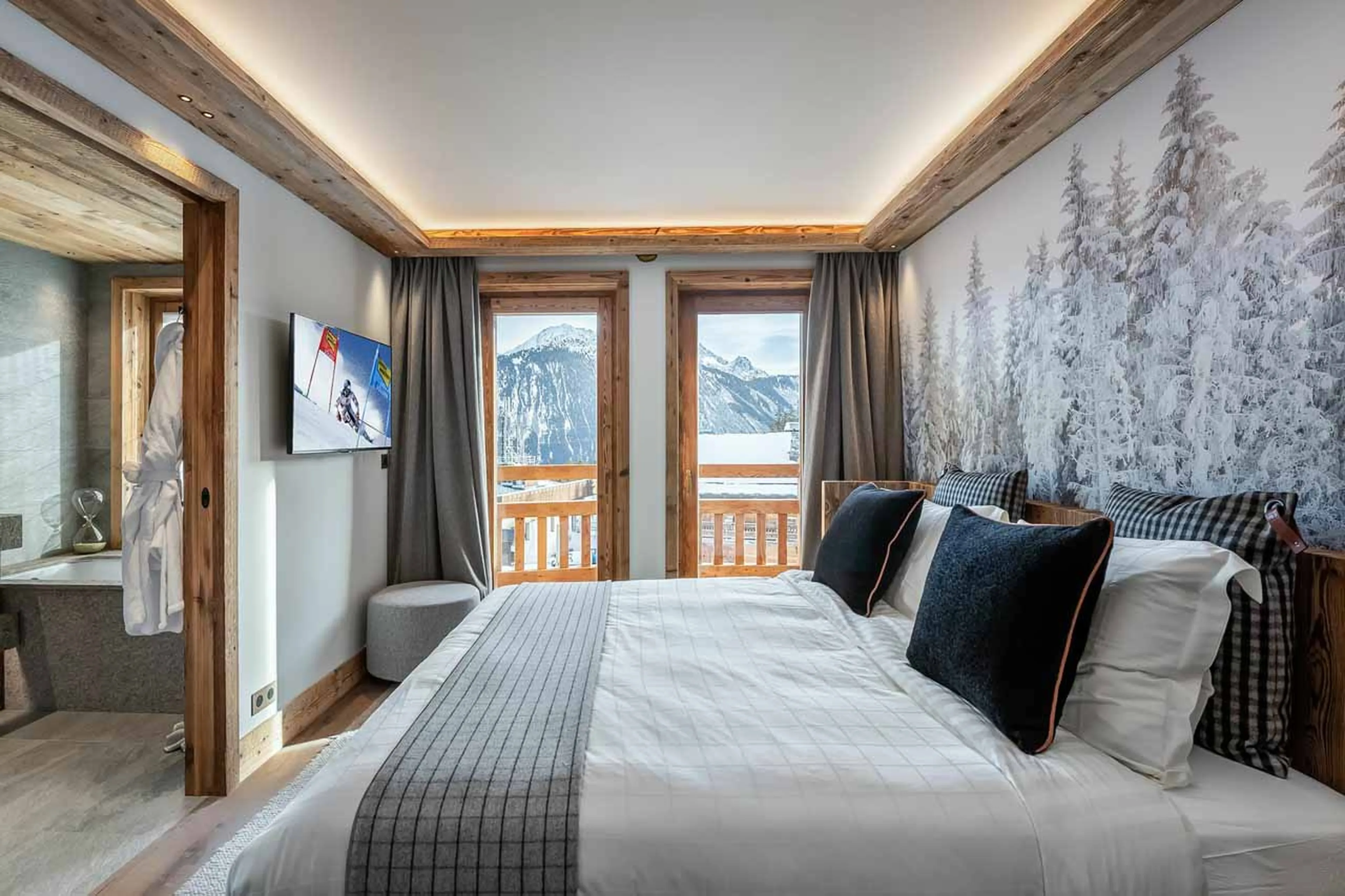 Bedroom four at Chalet Les Bruxellois in Courchevel 1850