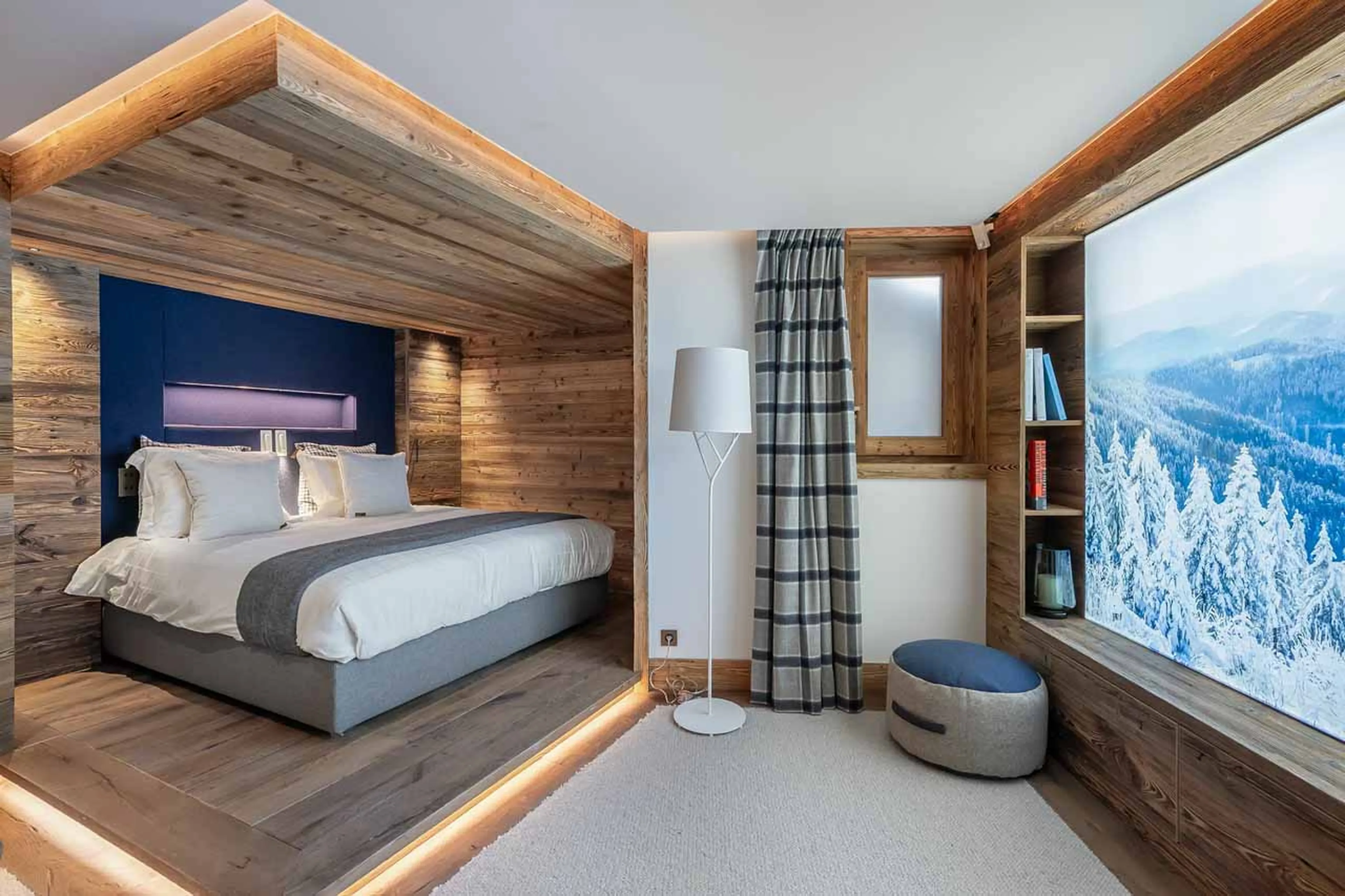 Bedroom five at Chalet Les Bruxellois in Courchevel 1850