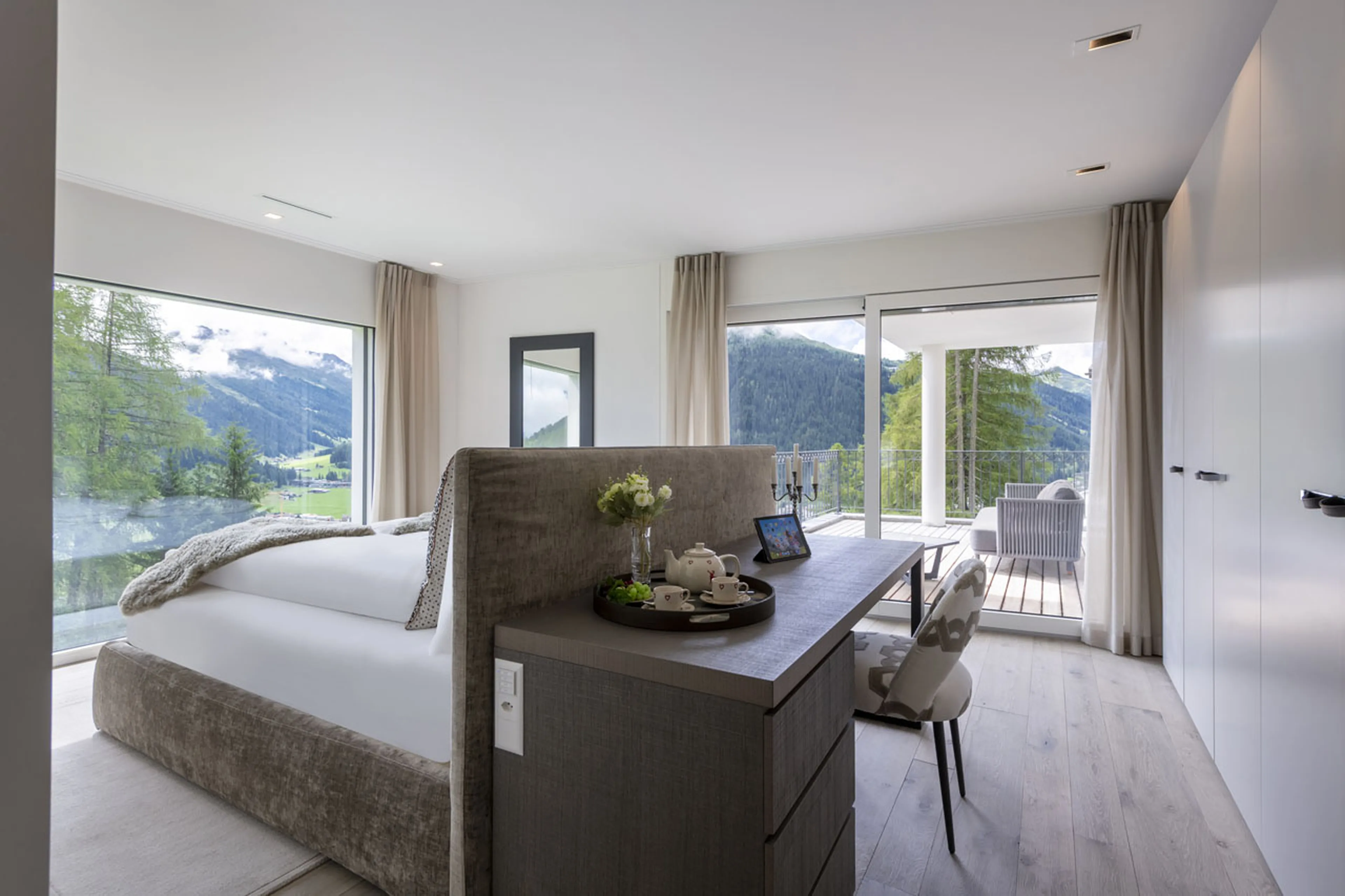 Bedroom three at Chalet Buelenhorn in Davos
