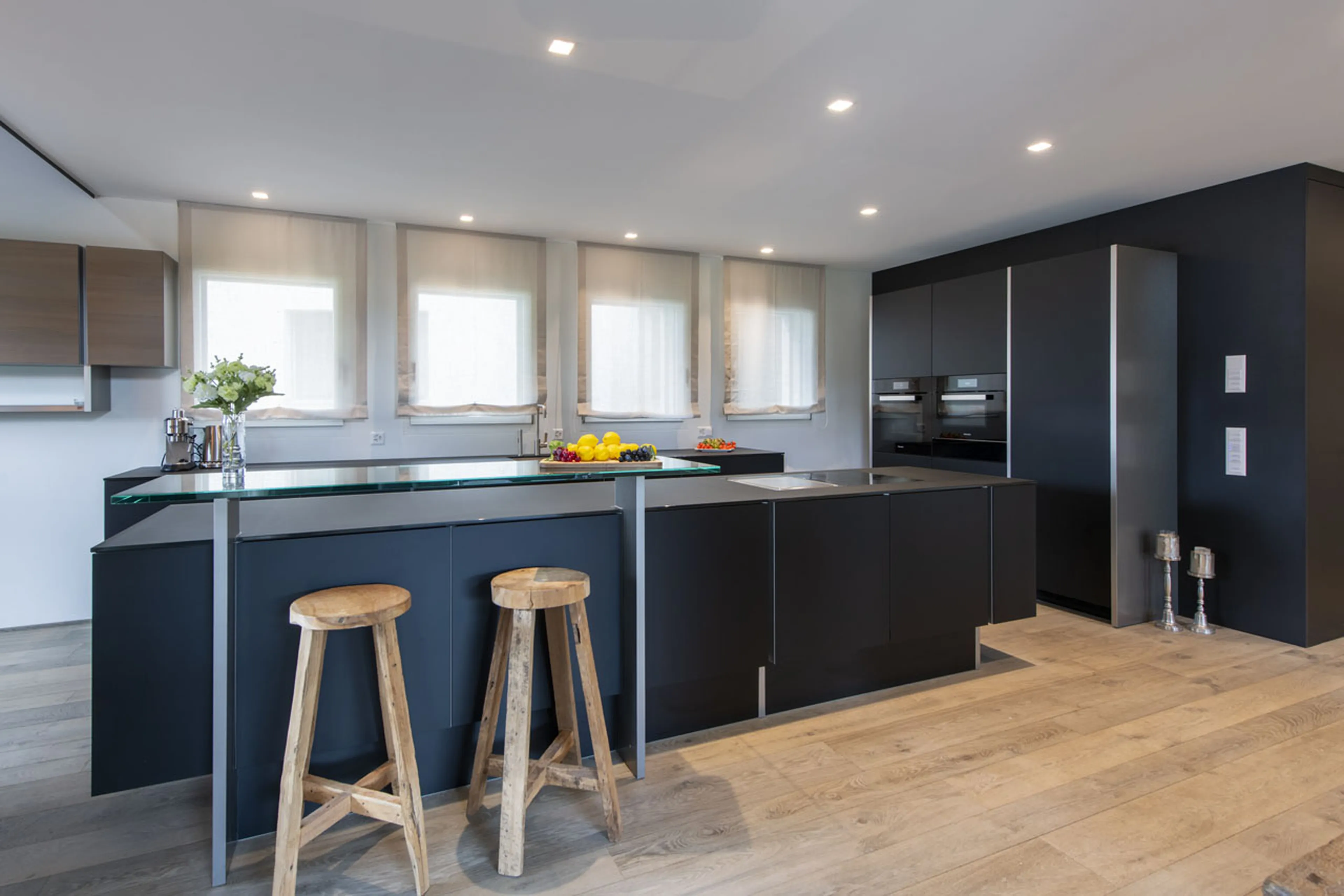 Well equipped kitchen at Chalet Buelenhorn in Davos