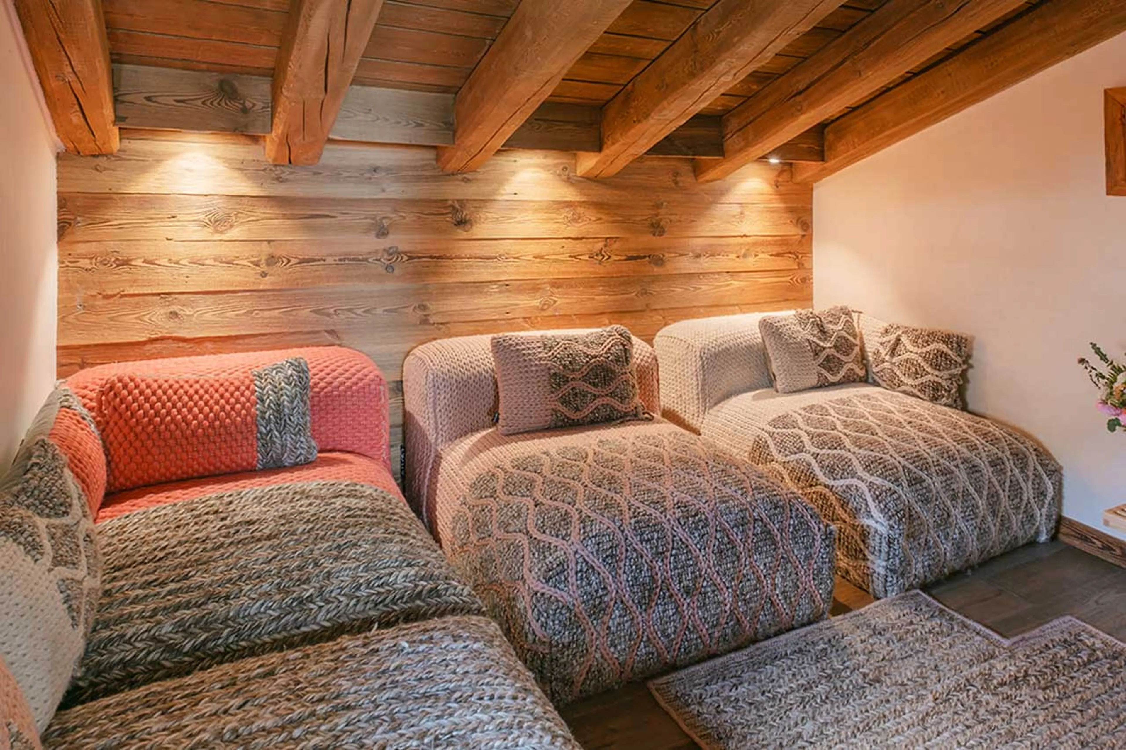 TV room at  Chalet Calistoga in Val d'Isere