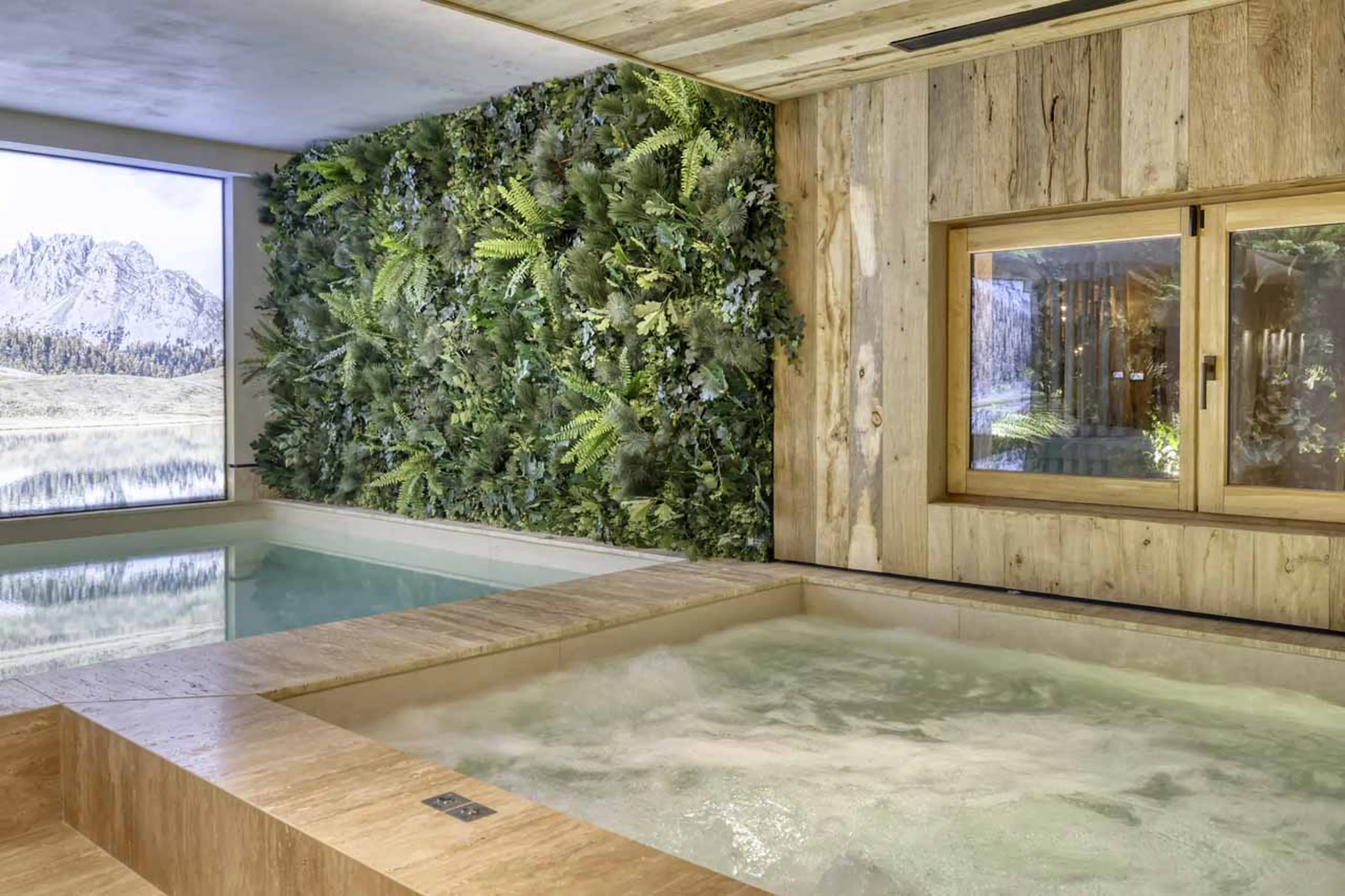 Hot tub at Chalet Cham Lou Ka in Megeve