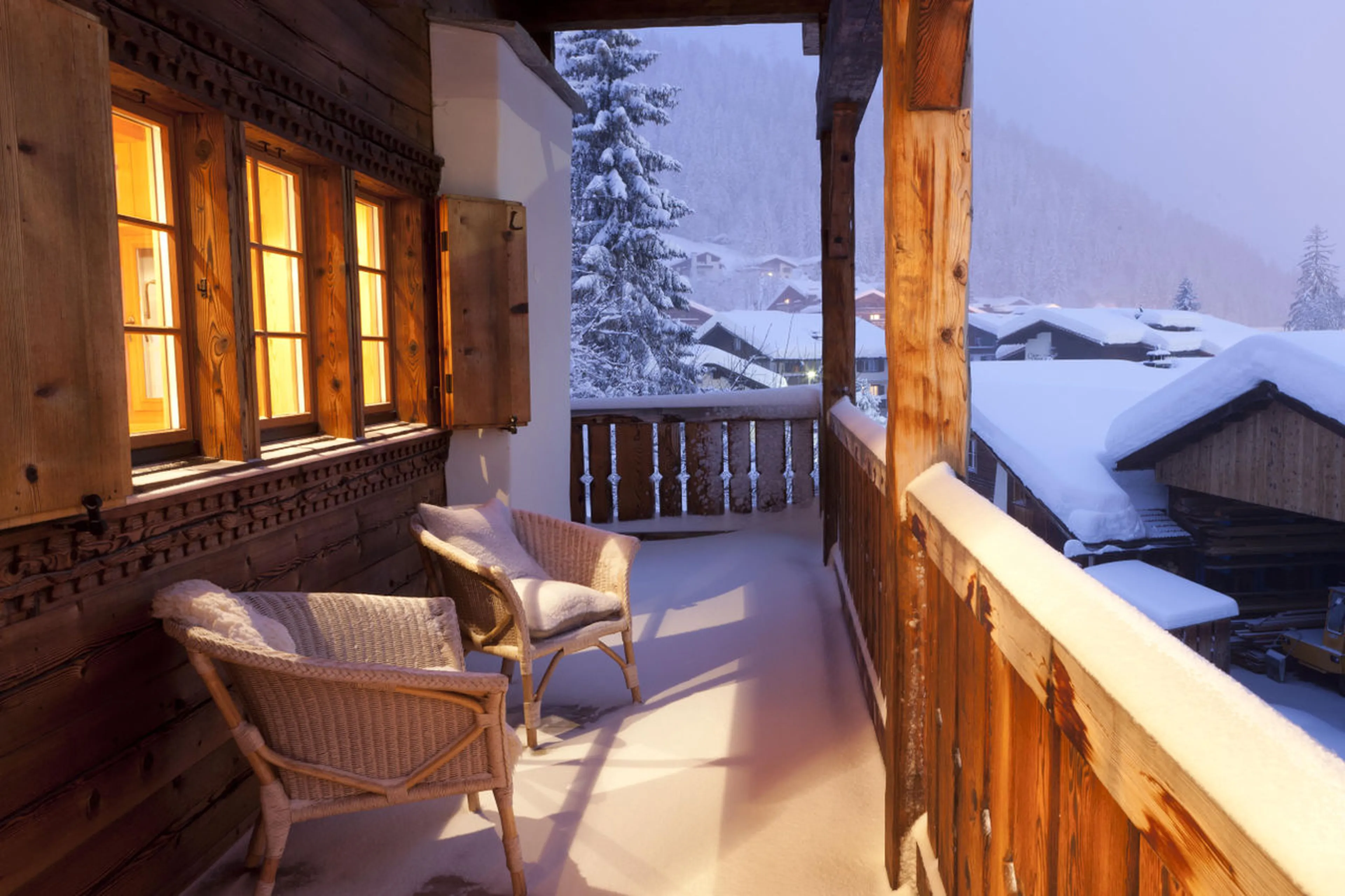 Balcony of Chalet Chimera in Klosters with outdoor furniture