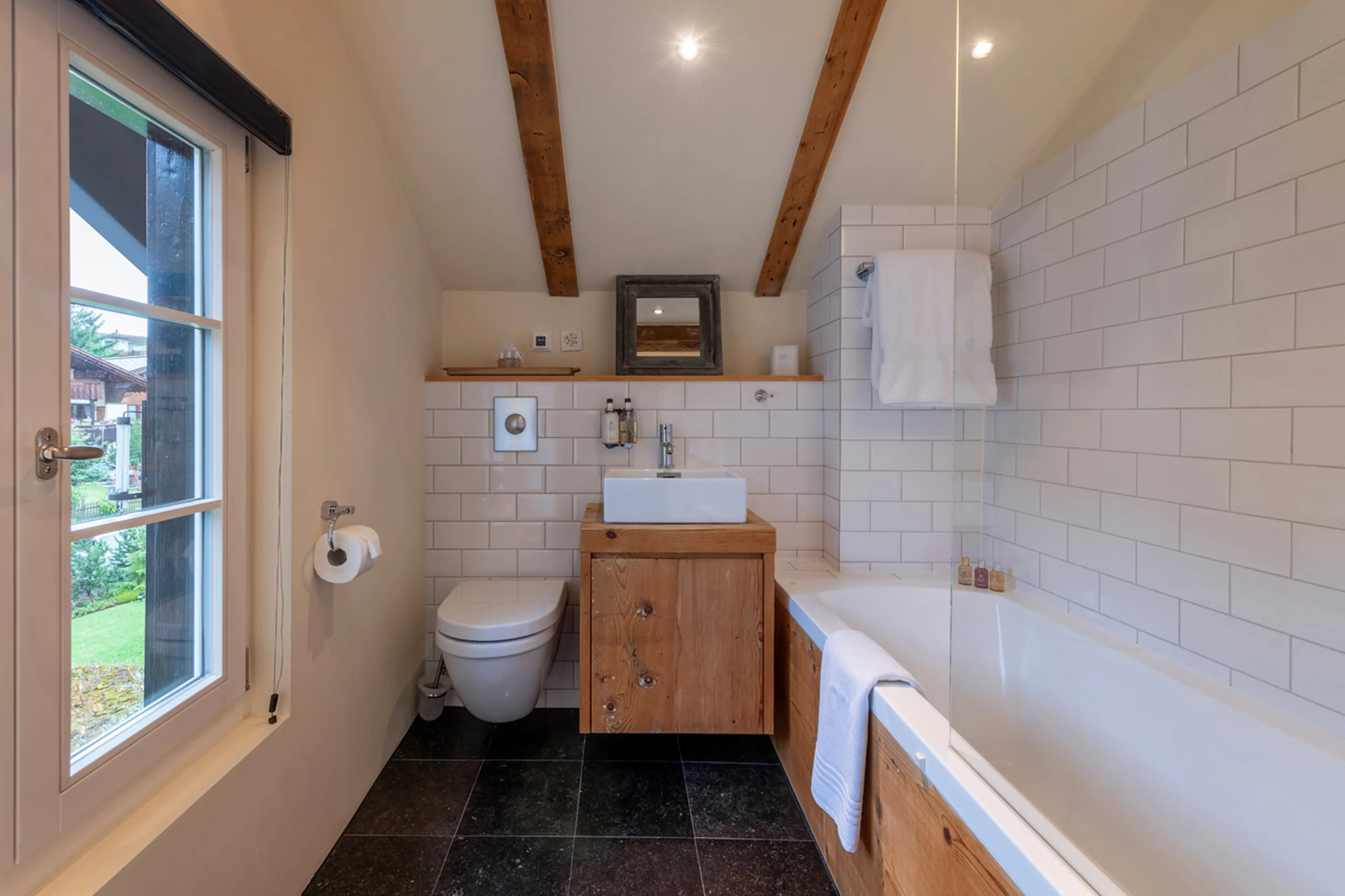 En-suite bathroom at Chalet Chocolate Box in Davos