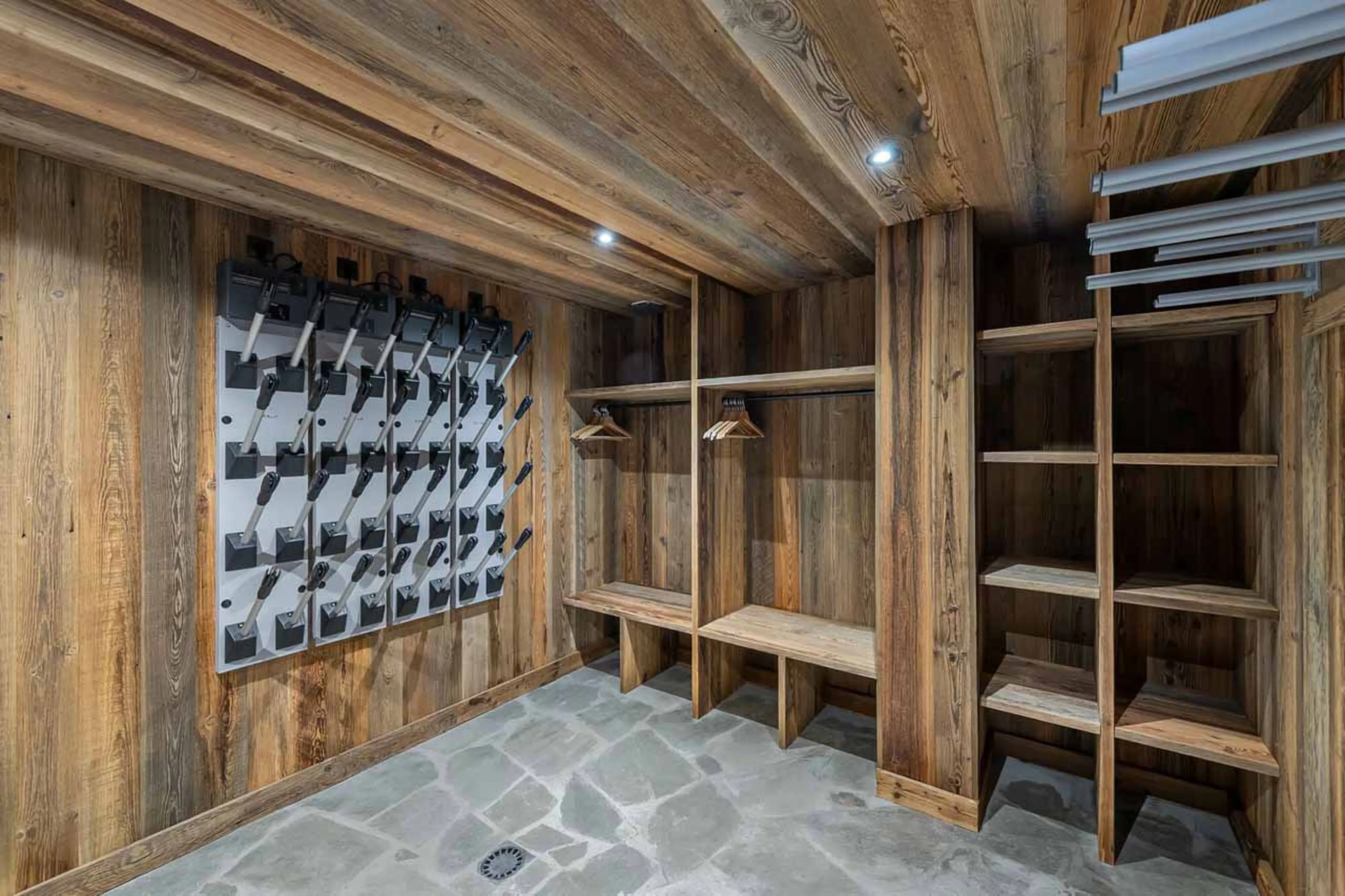 Ski room at Chalet Coco Marcel in St Martin de Belleville