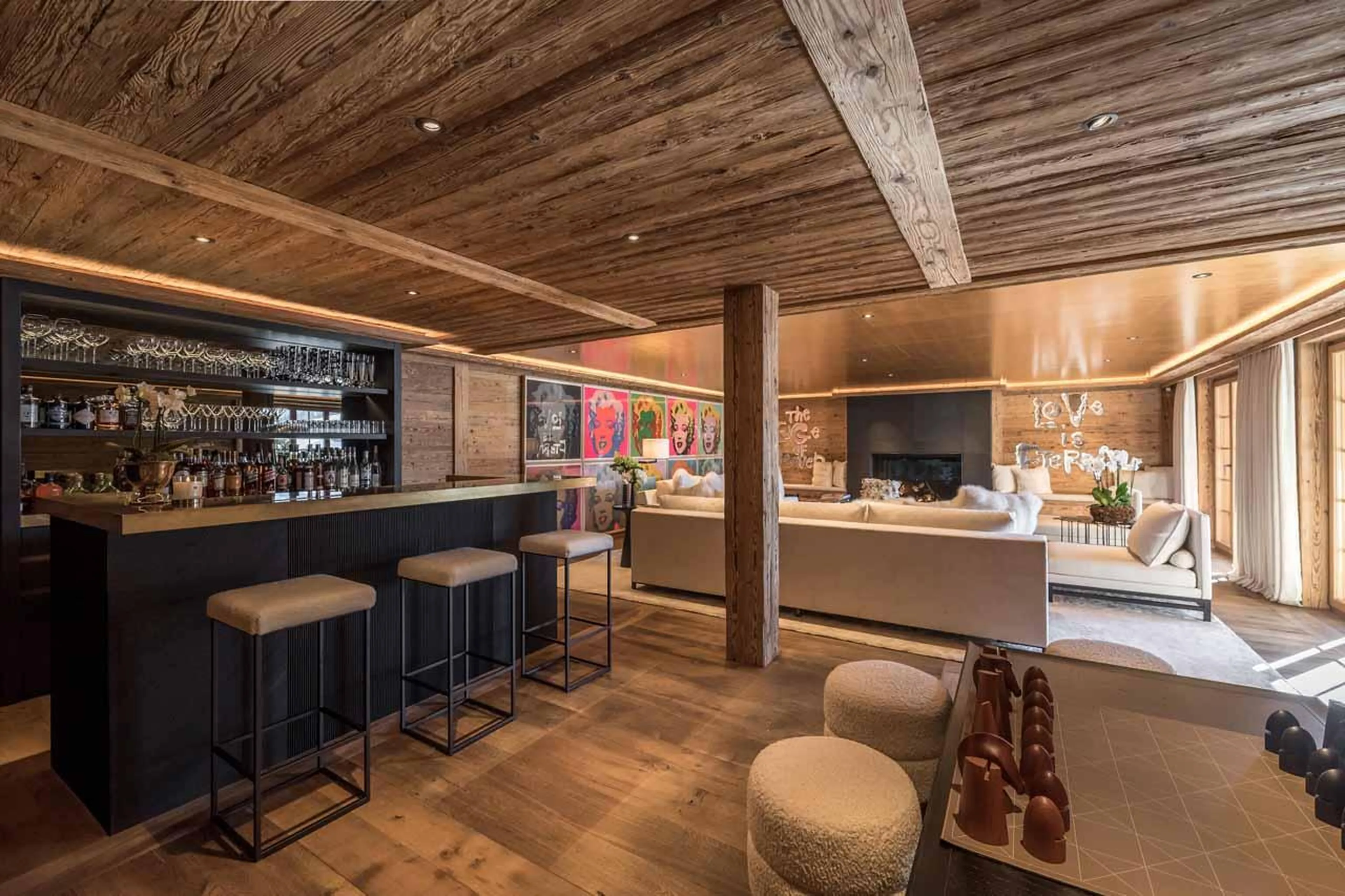 Bar in Chalet Colombe, Gstaad