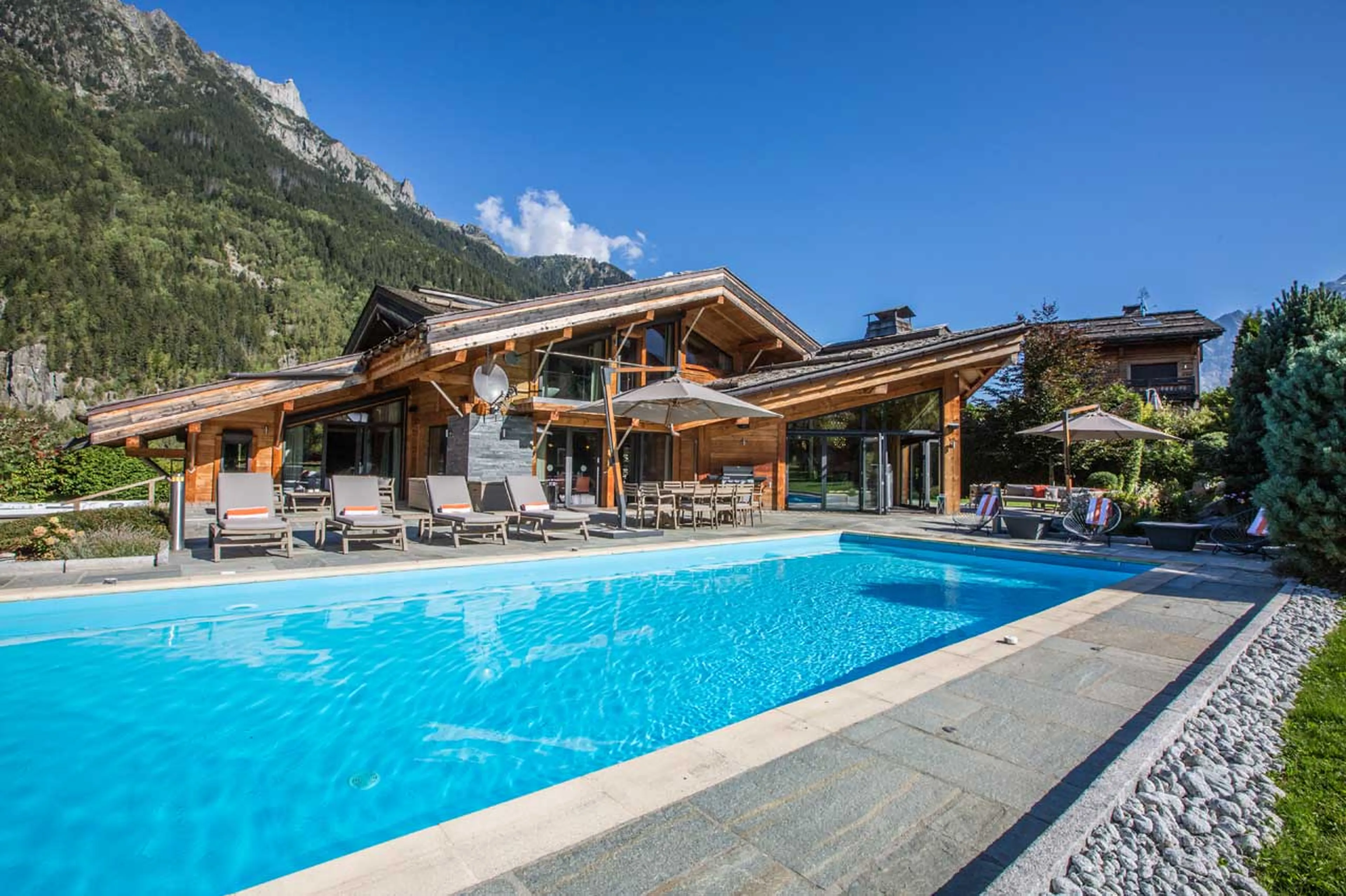 Heated swimming pool in the garden of Chalet Couttet in Chamonix