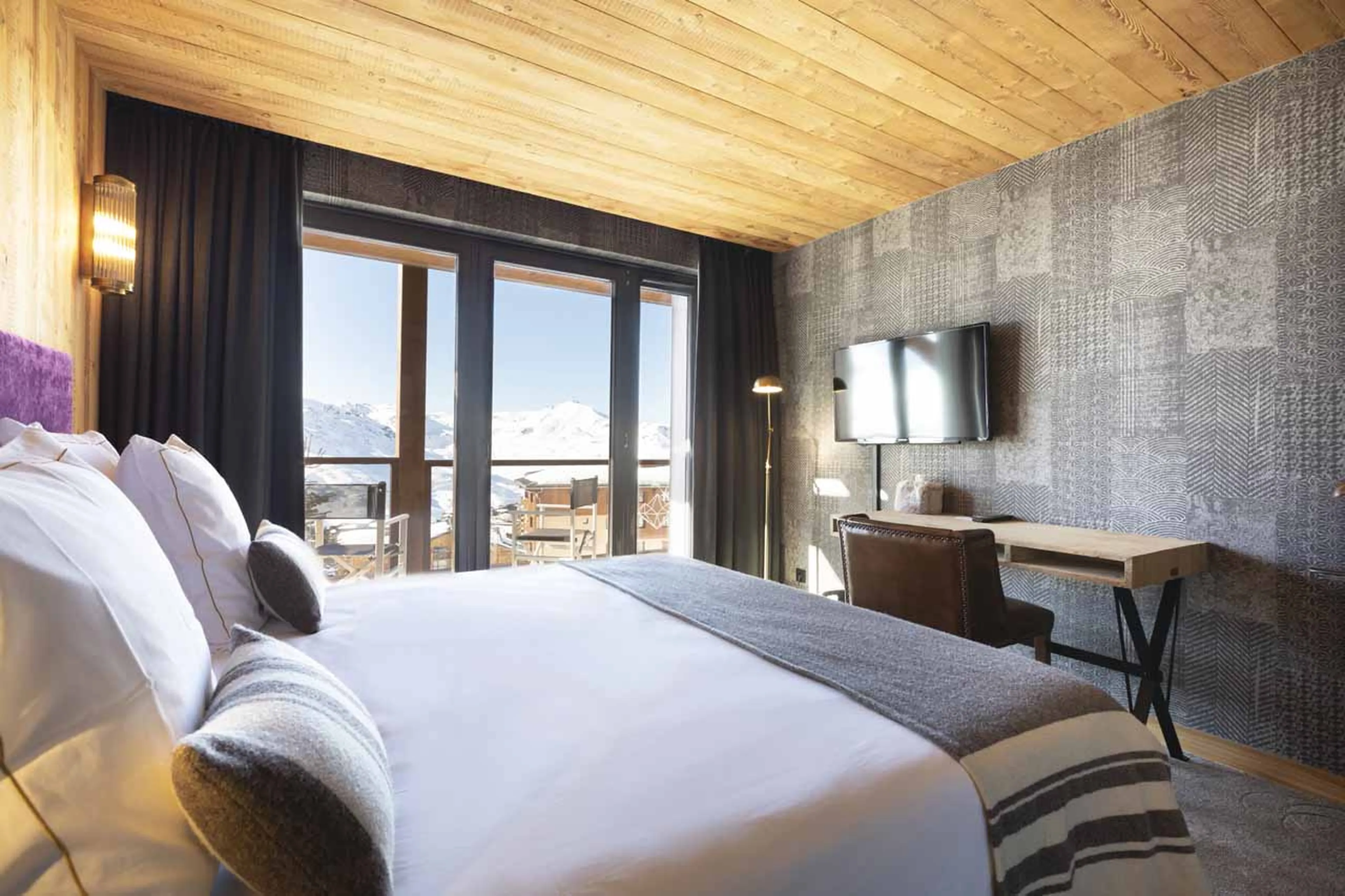 Balcony access at Chalet Cullinan in Val Thorens