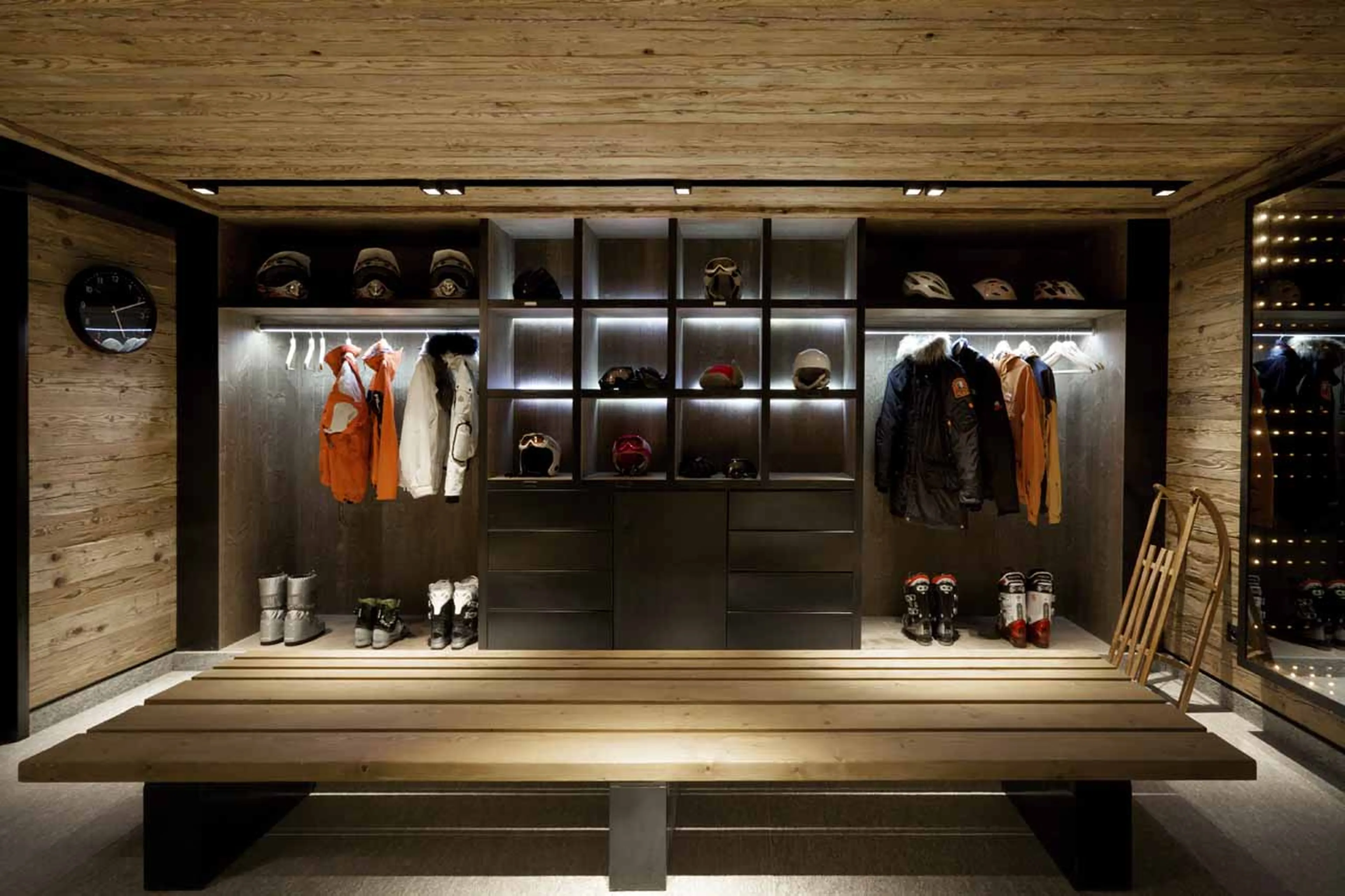 Ski room storage at Chalet Cyanella in Megeve