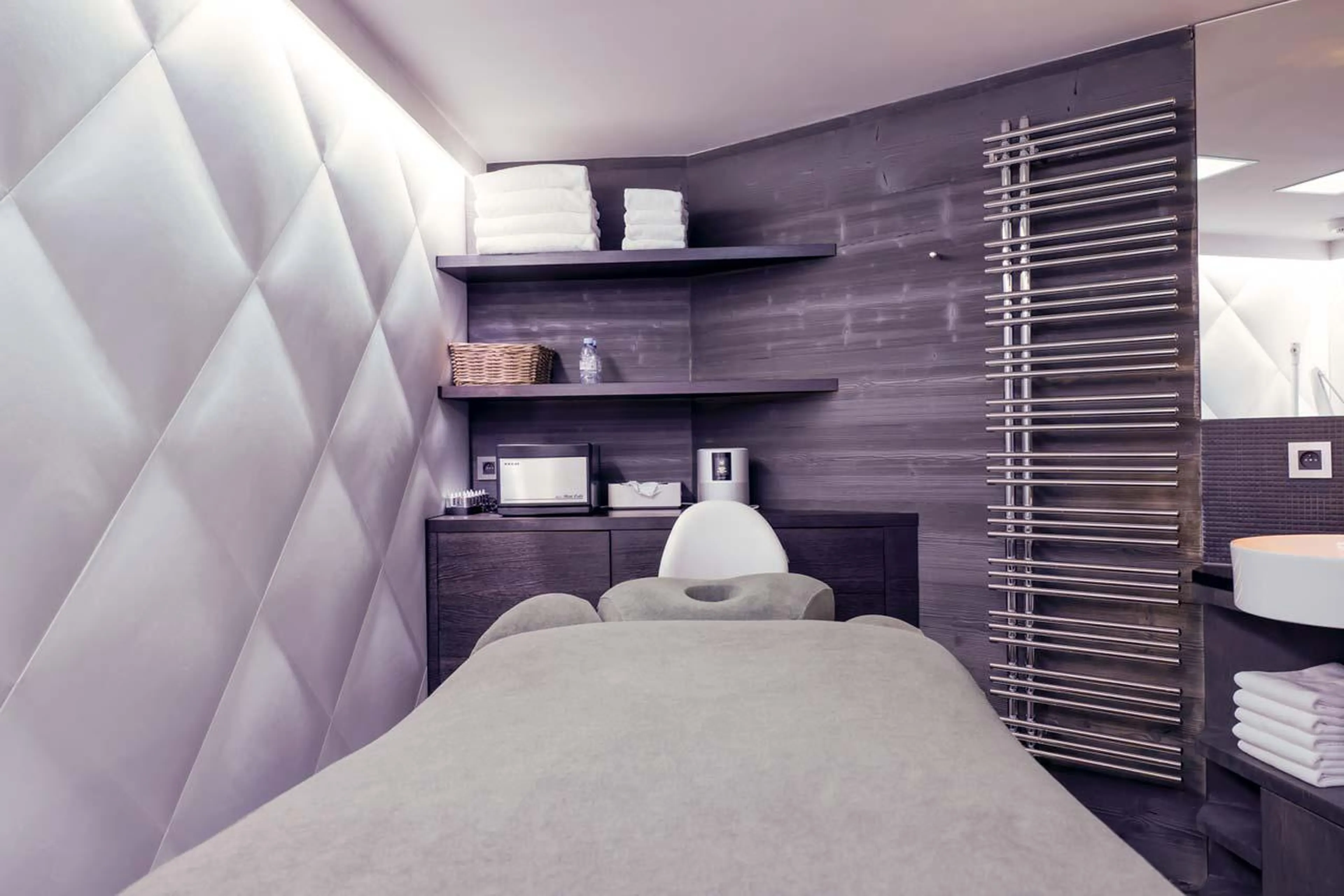 Massage room with shower at Chalet Dana in Megeve